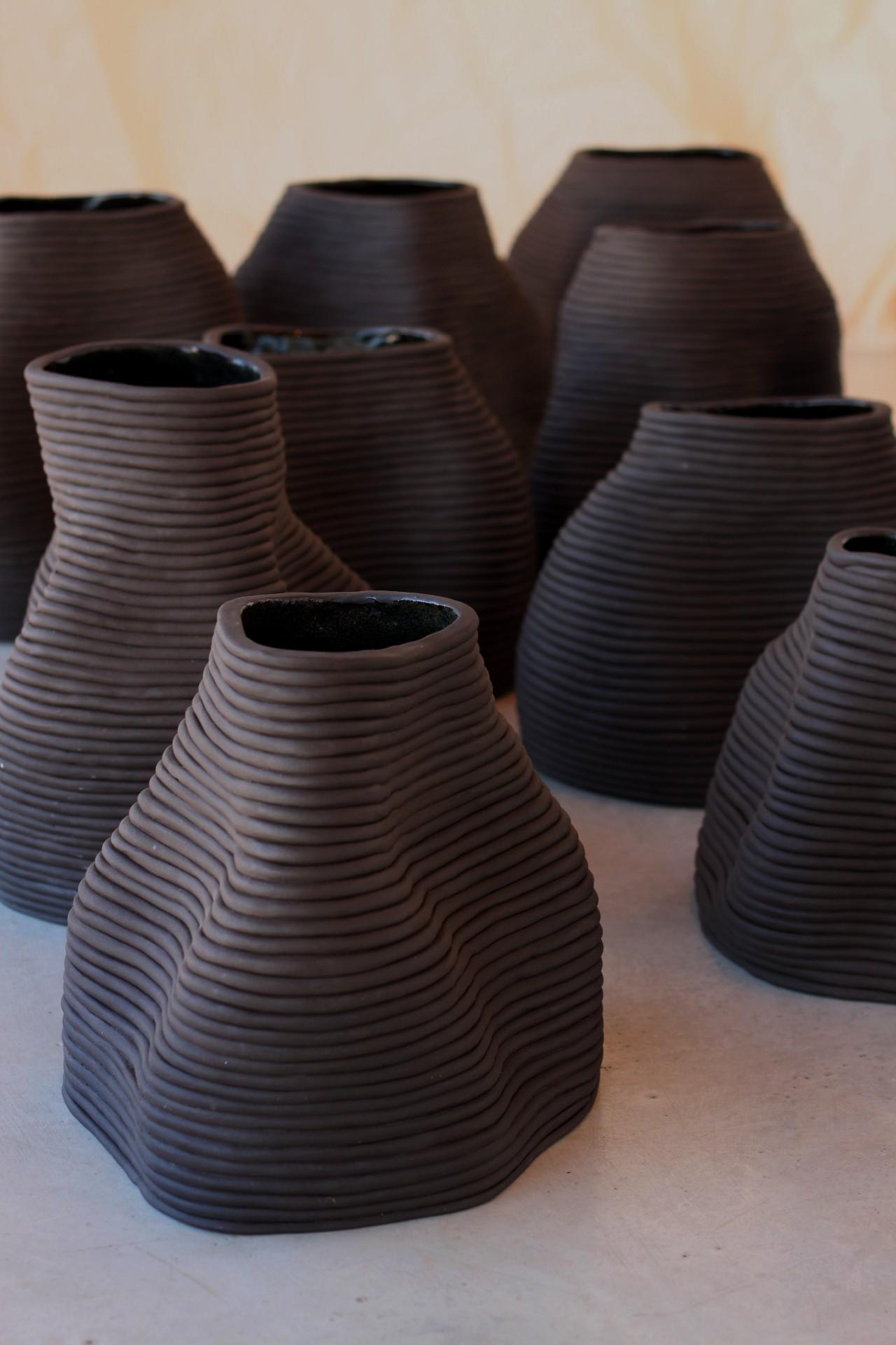 Vase Skulptur Handcrafted Tupiniquim Brown 24 im Angebot 3