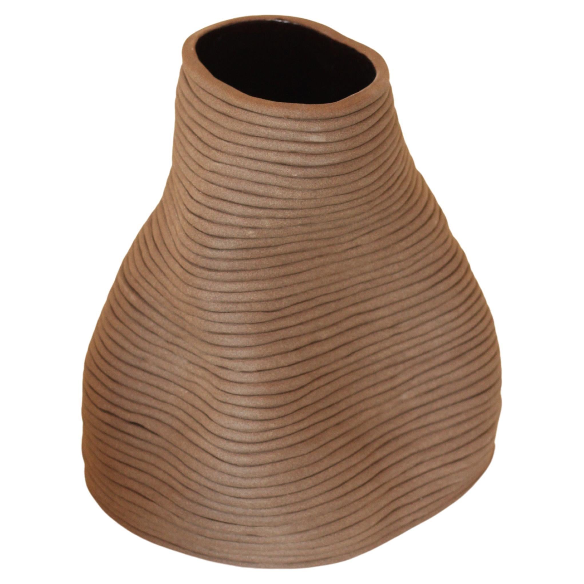 Vase Sculpture Handcrafted Tupiniquim Brown 24 For Sale