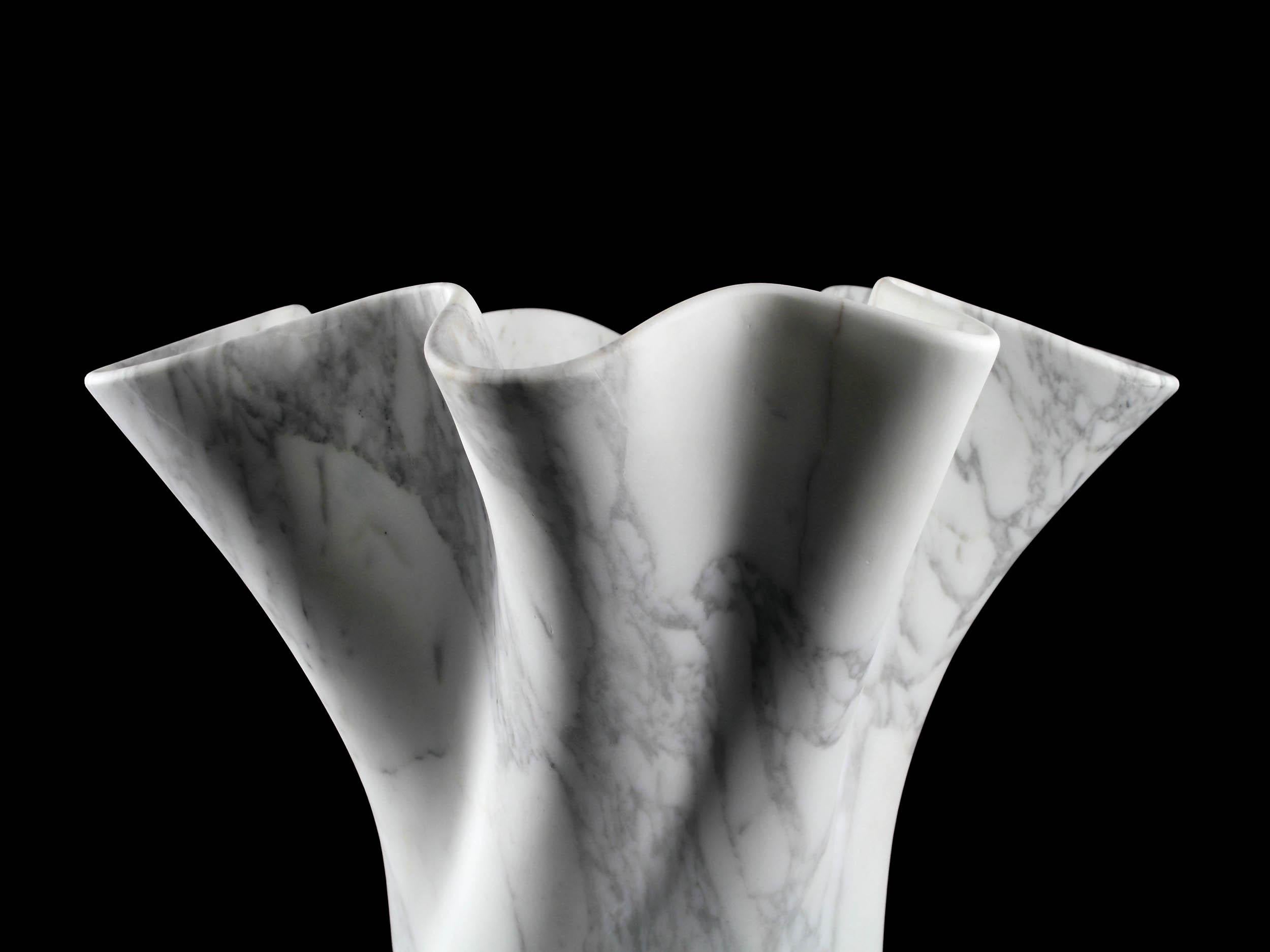 Marble Vase Decorative Sculpture White Arabescato Marble Handmade Italy For Sale 9