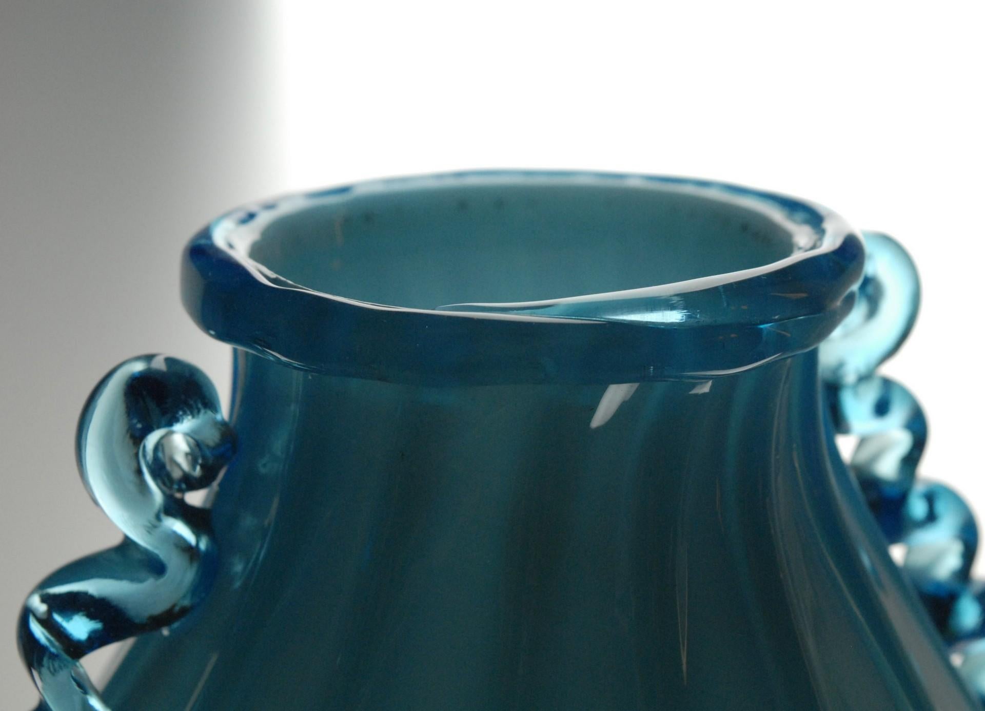 Hand-Crafted Vase Sfumato, Cirillo Maschio, Attributed Aquamarine with Morisa Murano, 1920s For Sale