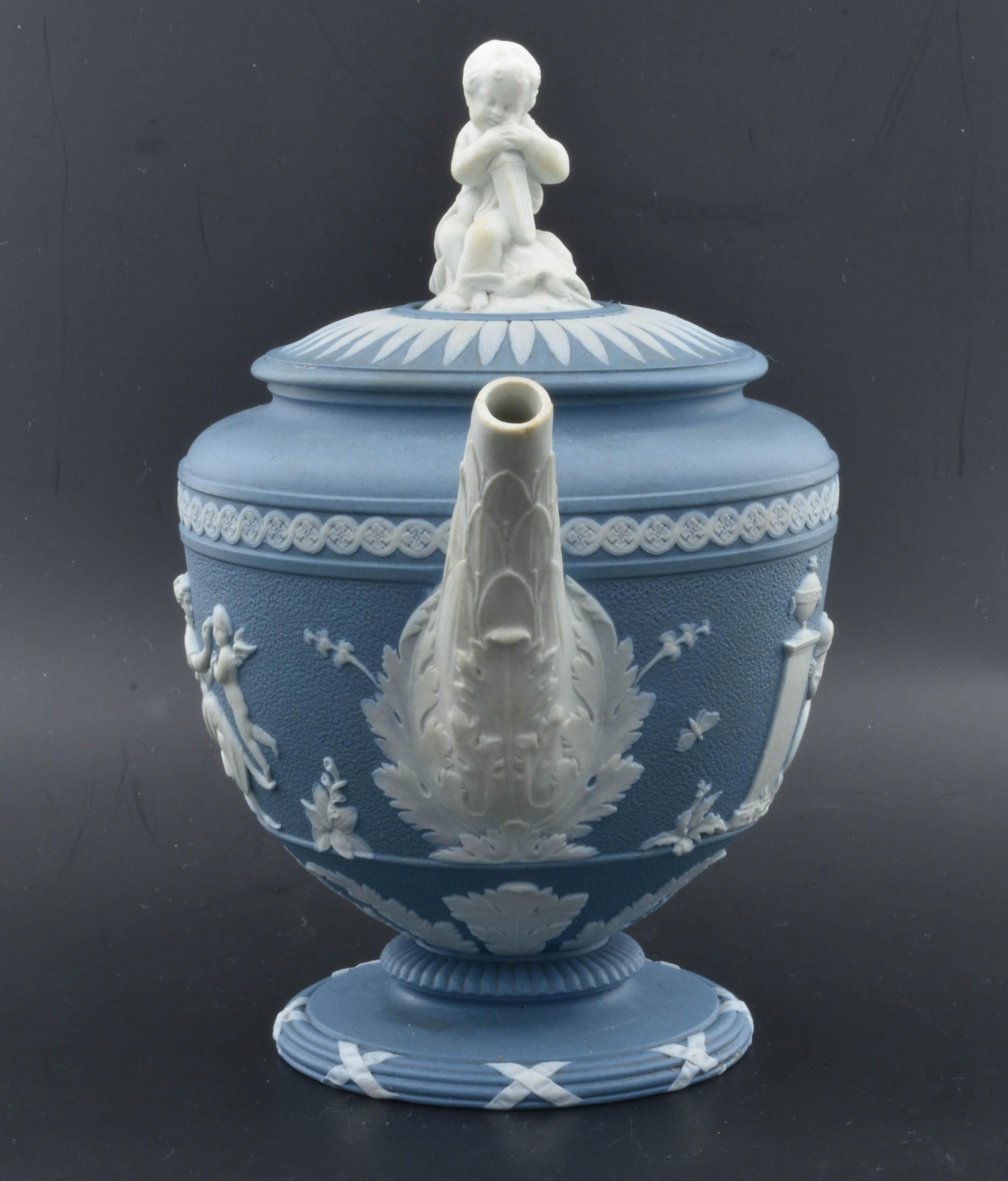 blue wedgwood teapot