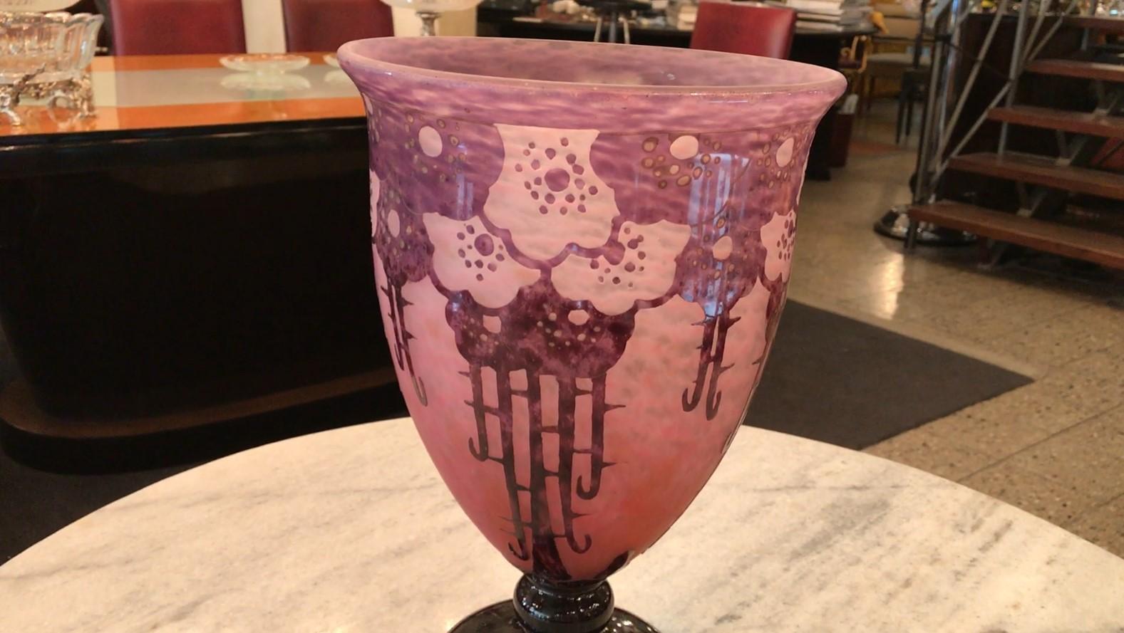 Vase, Sign: Charder, Le Verre Francais ( Eglantines Flowers ), France, 1927 For Sale 7