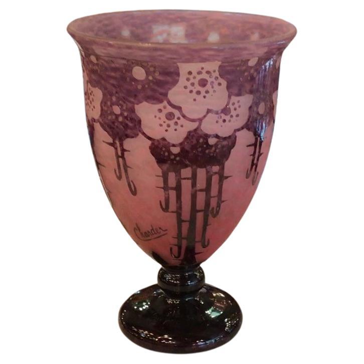 Vase, Signe : Charder, Le Verre Francais ( Eglantines Flowers ), France, 1927 en vente