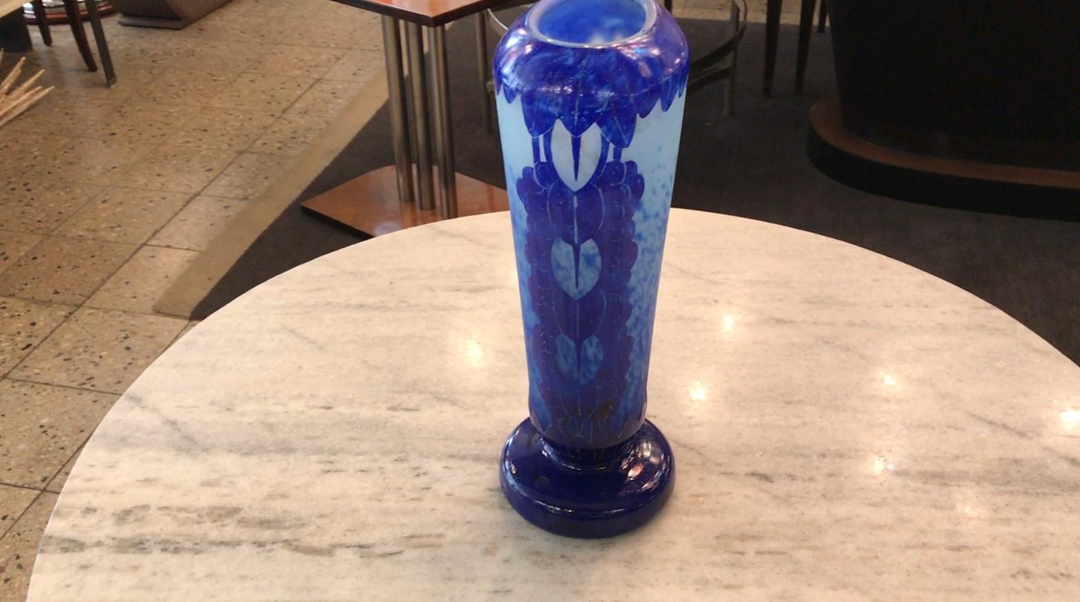 Vase , Signe : Charder, Le Verre Francais ( Glycine Blueberries ), Art Nouveau en vente 12