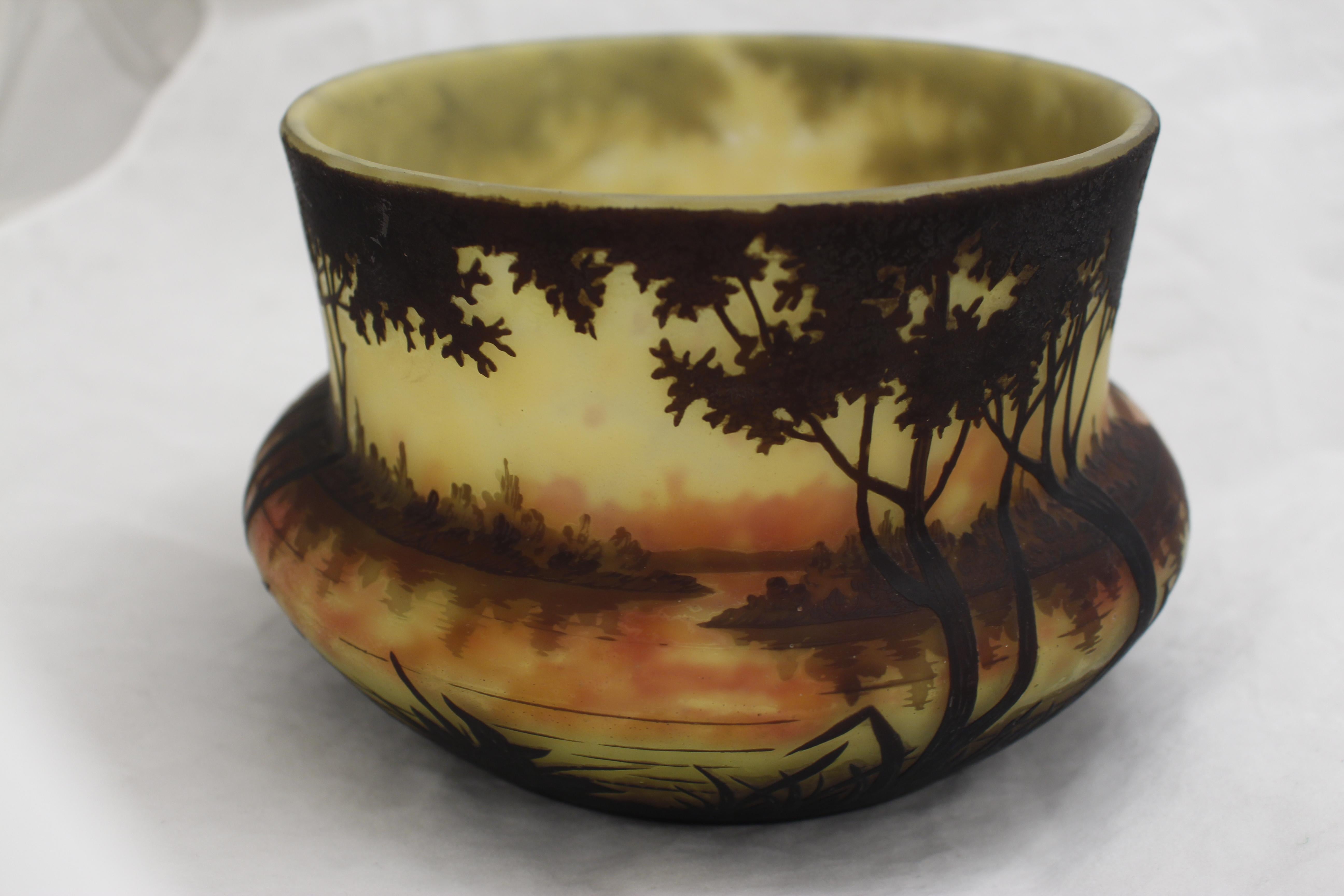French Vase, Sign: Daum Nancy, France, 1904, Style: Jugendstil, Art Nouveau, Liberty For Sale
