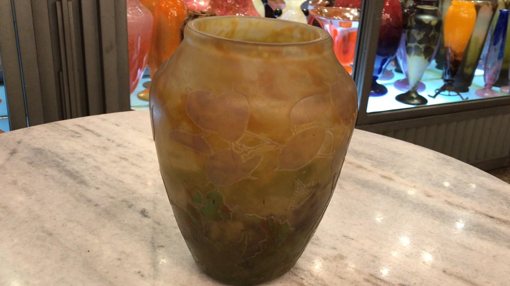 Vase, Sign: Daum Nancy, France, 1910, Style: Jugendstil, Art Nouveau, Liberty For Sale 5