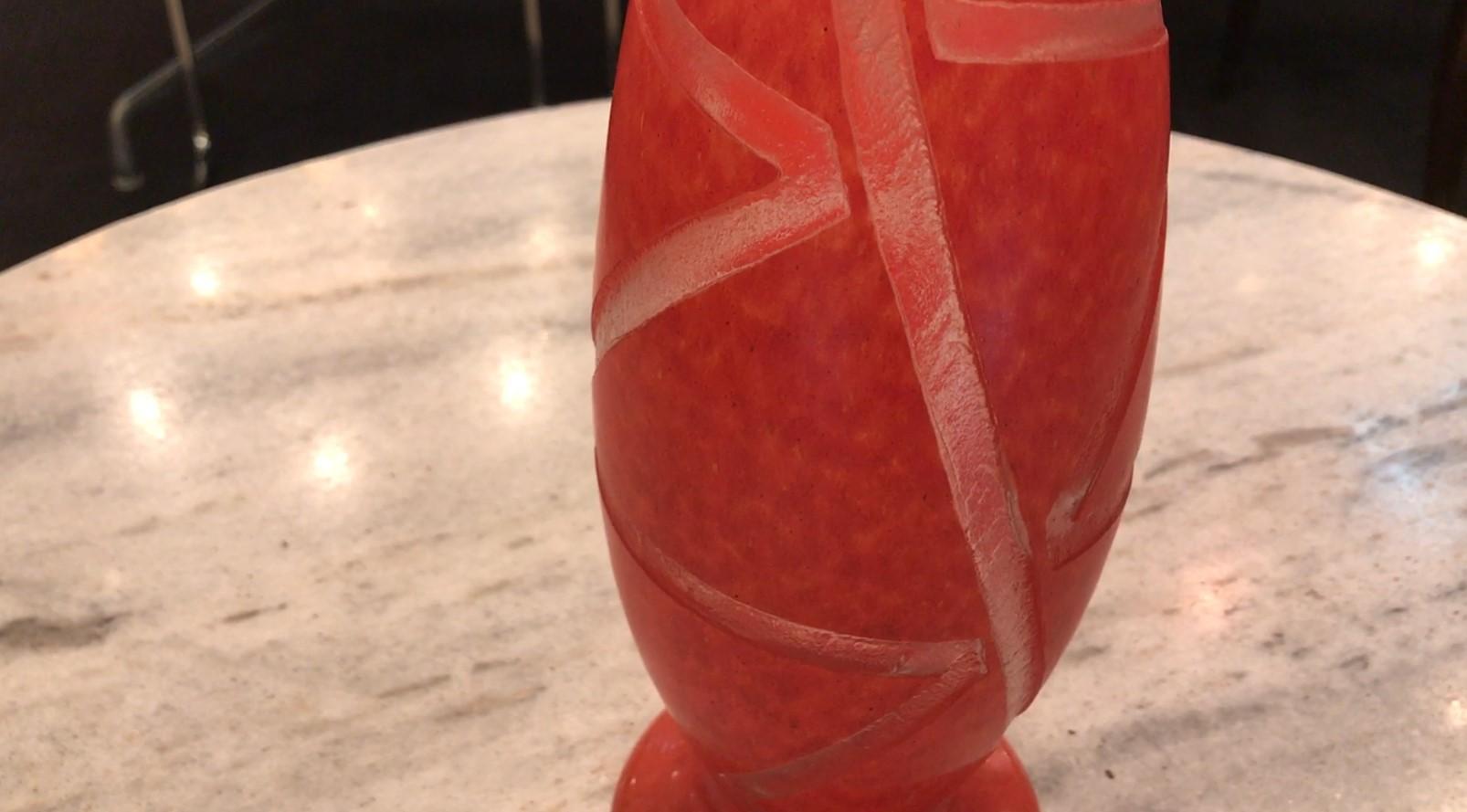 Vase Zeichen: Degué, Hergestellt in Frankreich, Stil : Art Deco, 1926 im Angebot 9