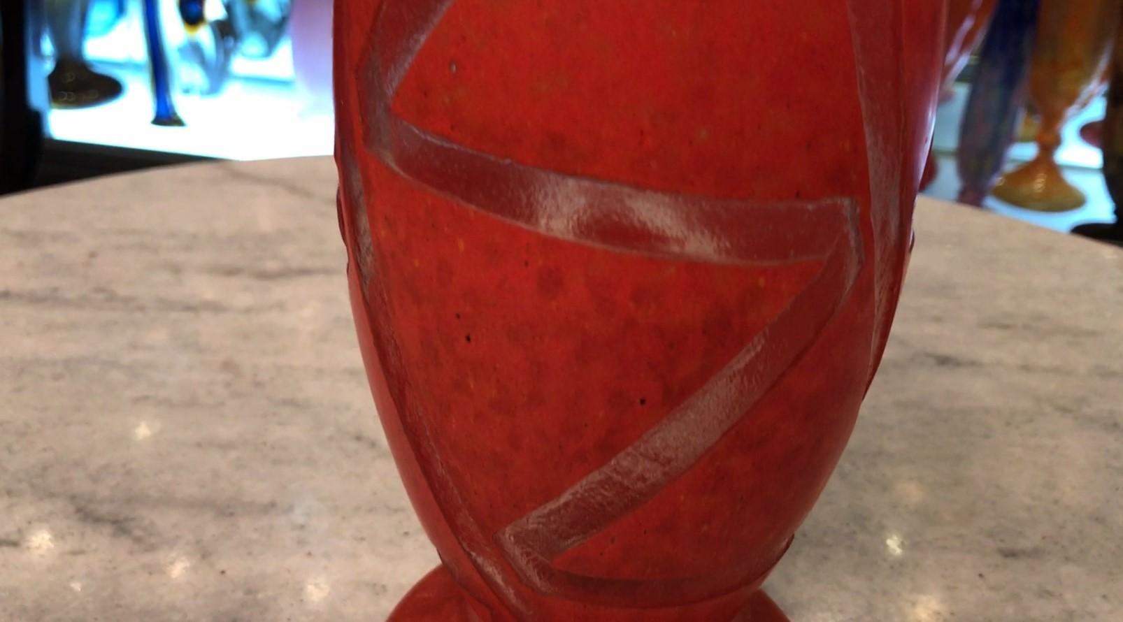 Vase Signe : Degué, Made in France, Style : Art Deco, 1926 en vente 10