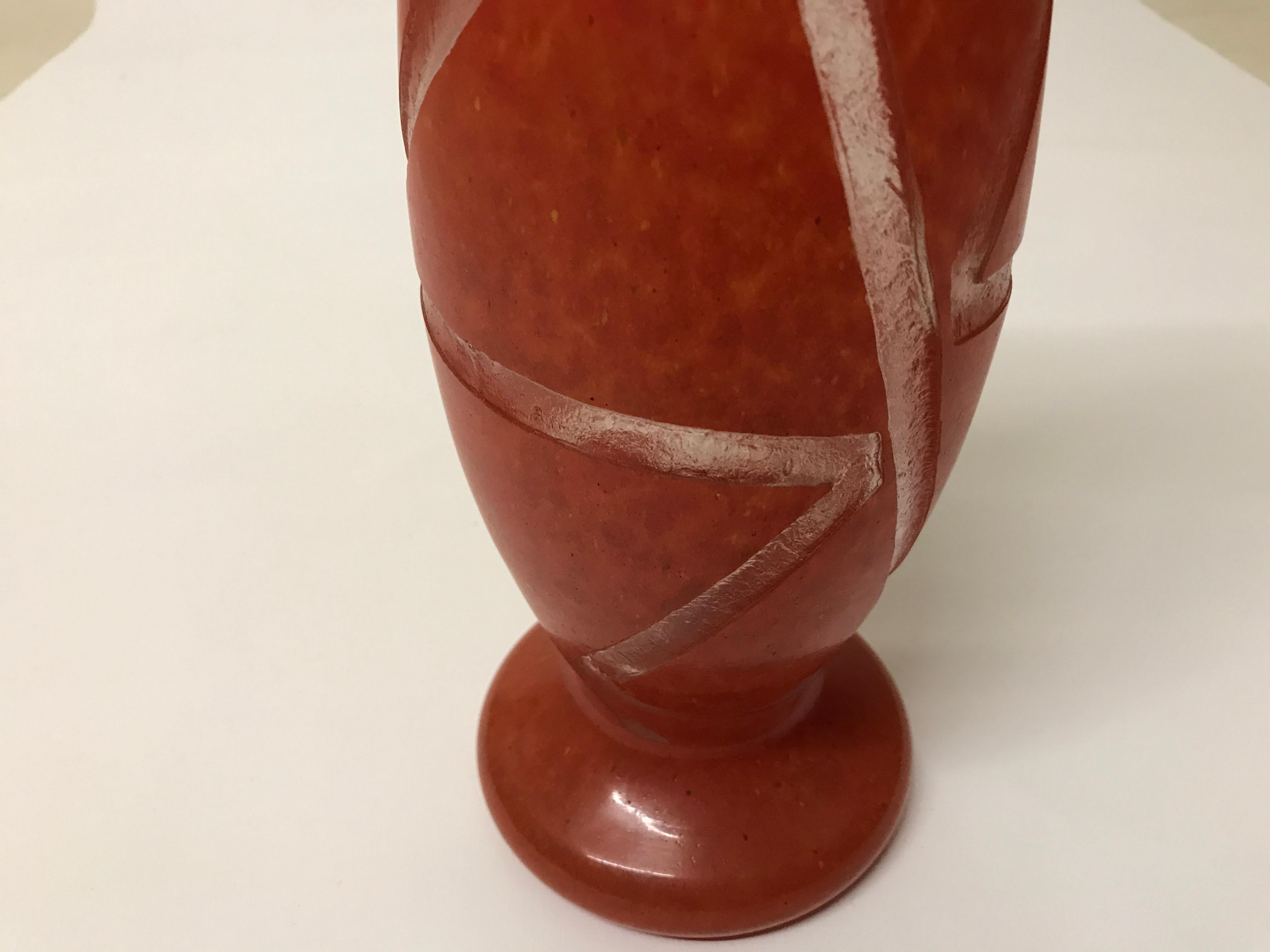 Early 20th Century Vase Sign: Degué, Made in France, Style : Art Deco, 1926 For Sale