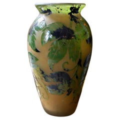 Vase Sign: Degué, Made in France, Style : Art Deco, 1926