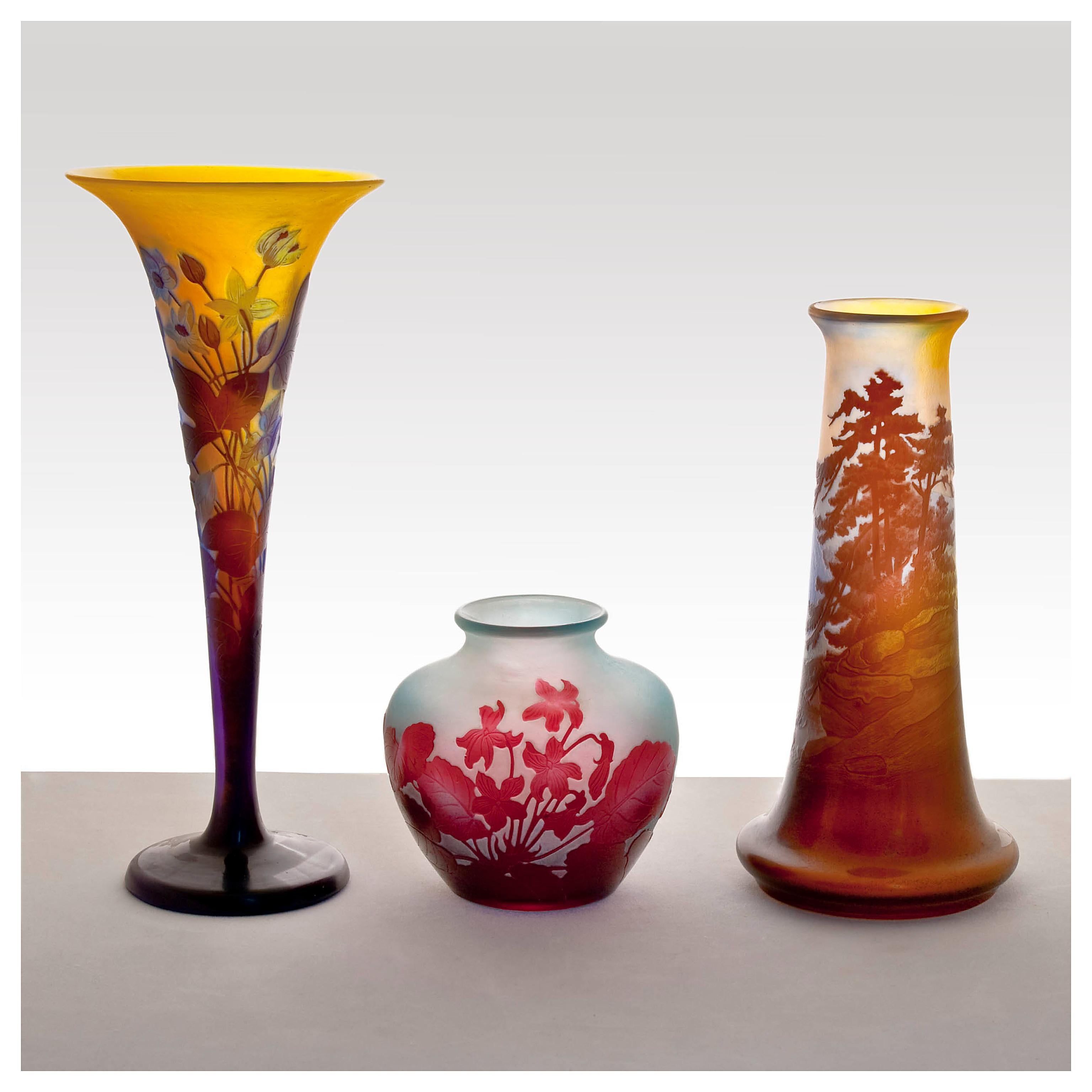 French Vase, Sign: Gallé, Style: Jugendstil, Art Nouveau, Liberty, 1900 For Sale