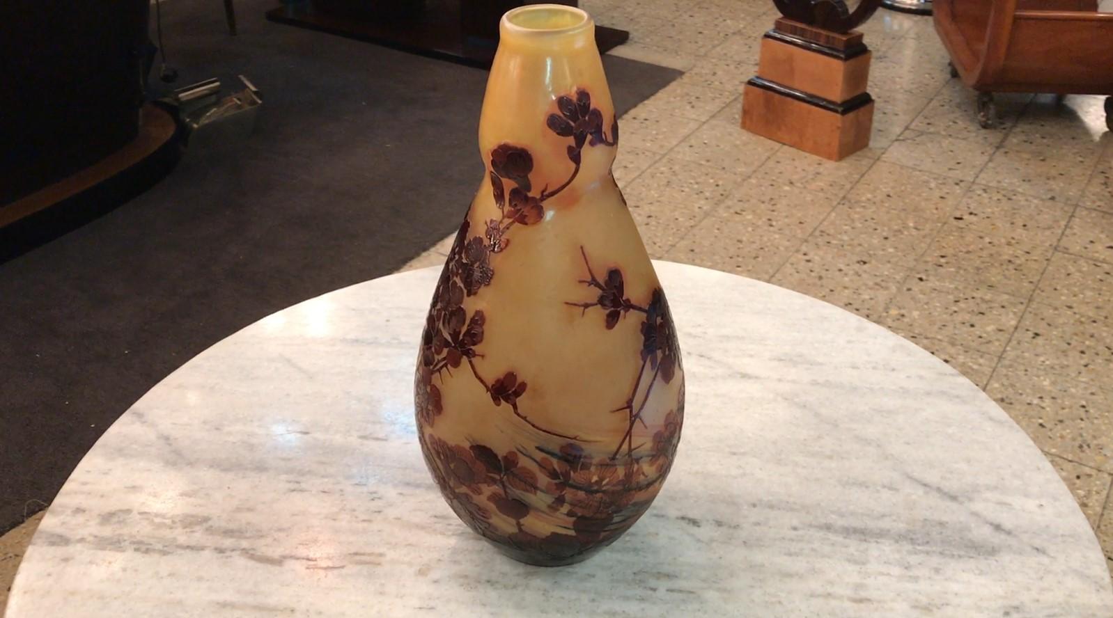 Vase, Signe : Gallé, Style : Jugendstil, Art Nouveau, Liberty en vente 3