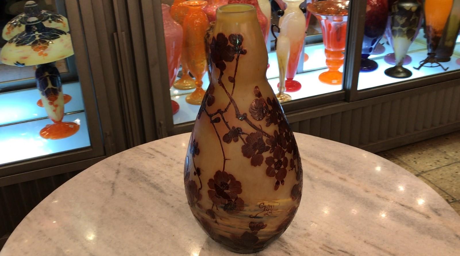 Vase, Signe : Gallé, Style : Jugendstil, Art Nouveau, Liberty en vente 8