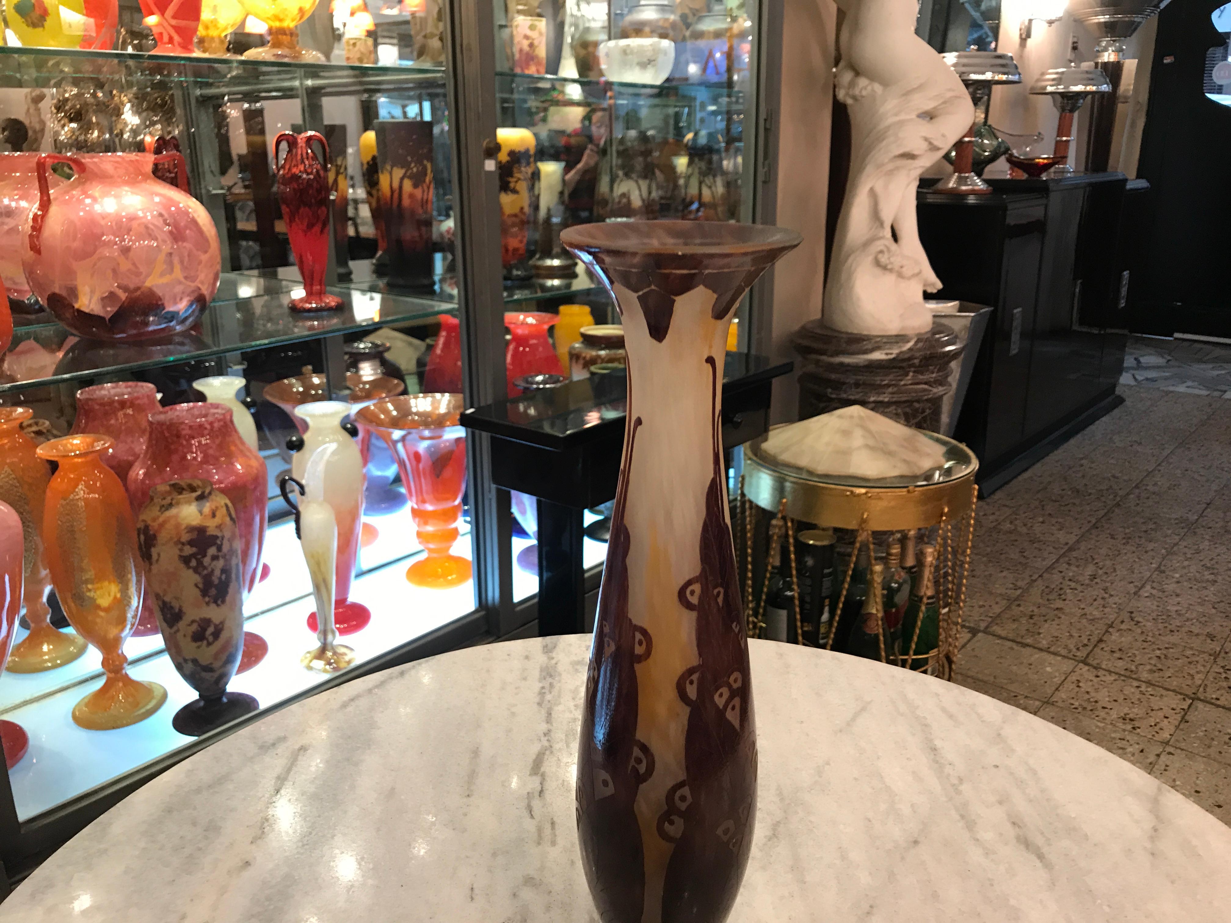 Vase Signe : Le Verre Français  ( Laurier/Laurel plant) 1924, Style : Art nouveau en vente 5