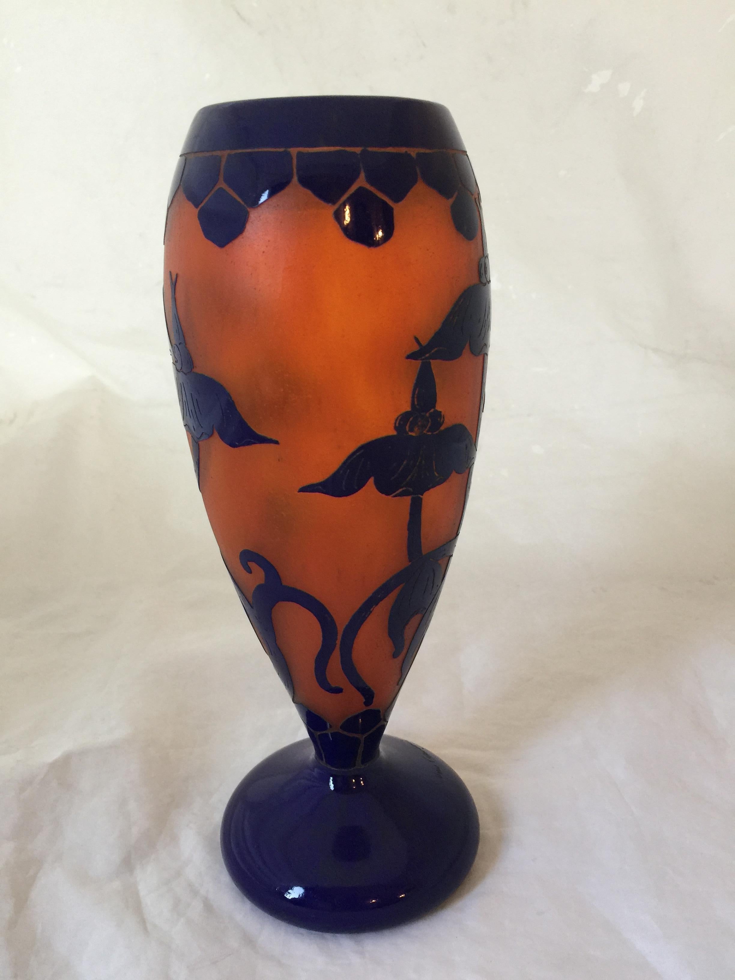 Vase, Sign: Le Verre Francais, Style: Art Nouveau, Liberty,  Design: Solanées For Sale 3