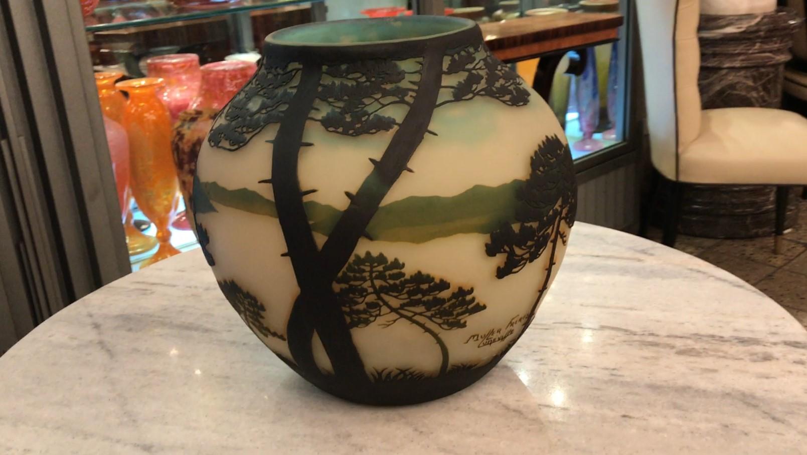 big Vase, Sign: Muller Freres Luneville, Style: Jugendstil, Art Nouveau, liberty For Sale 6