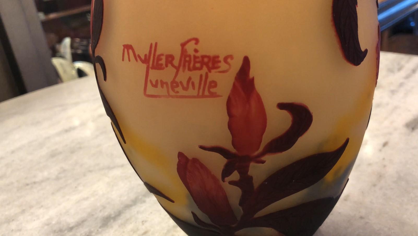 Vase, Enseigne : I. Muller Frères Luneville,  Style : Jugendstil, Art nouveau, Liberty en vente 3