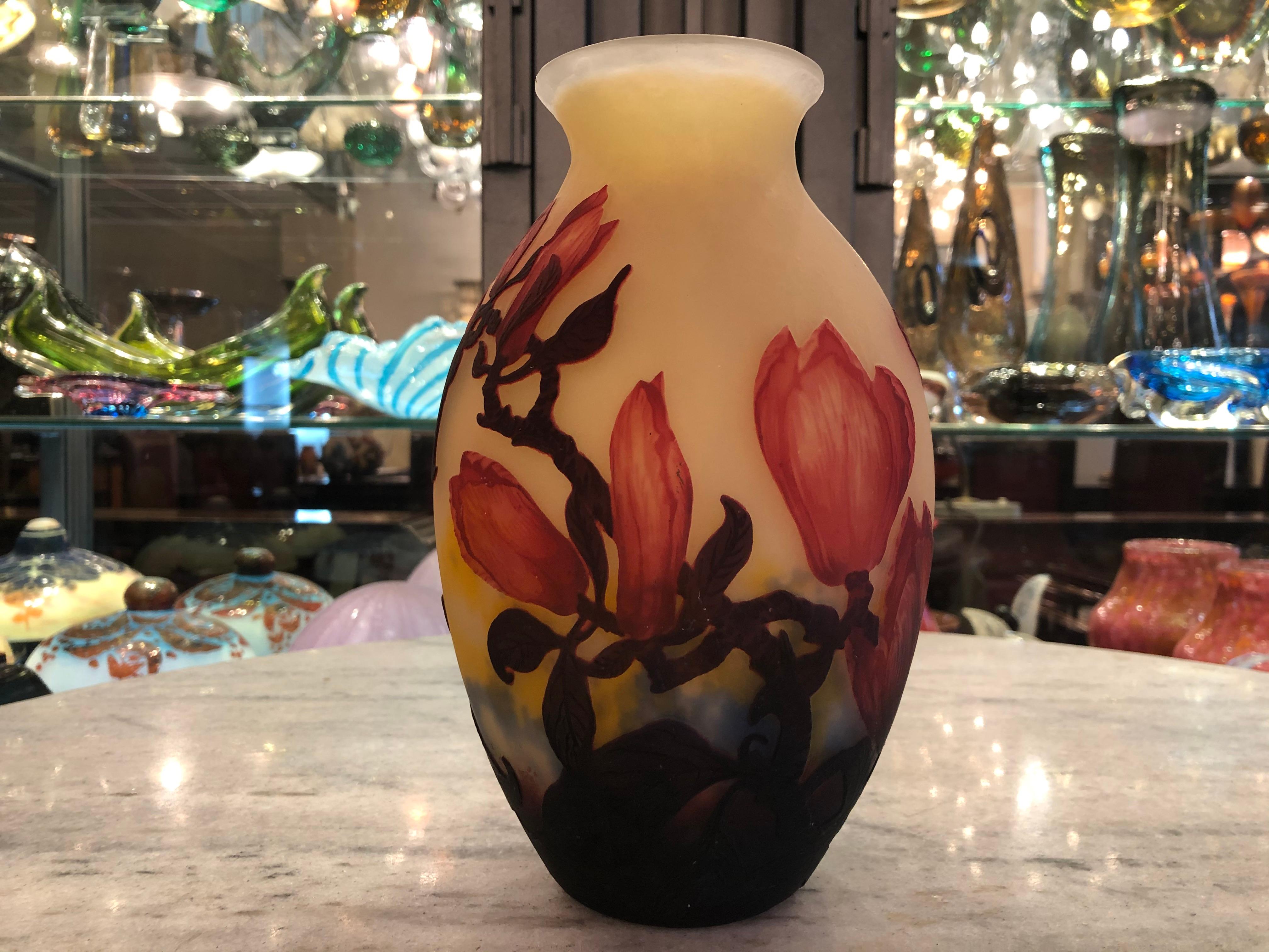 Early 20th Century Vase, Sign: Muller frères Luneville,  Style: Jugendstil, Art Nouveau, Liberty For Sale