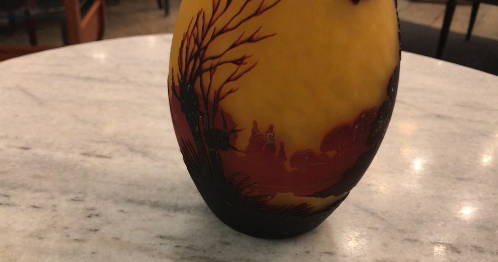 Vase, Sign: Muller Fres Luneville,  Style: Jugendstil, Art Nouveau, Liberty For Sale 3
