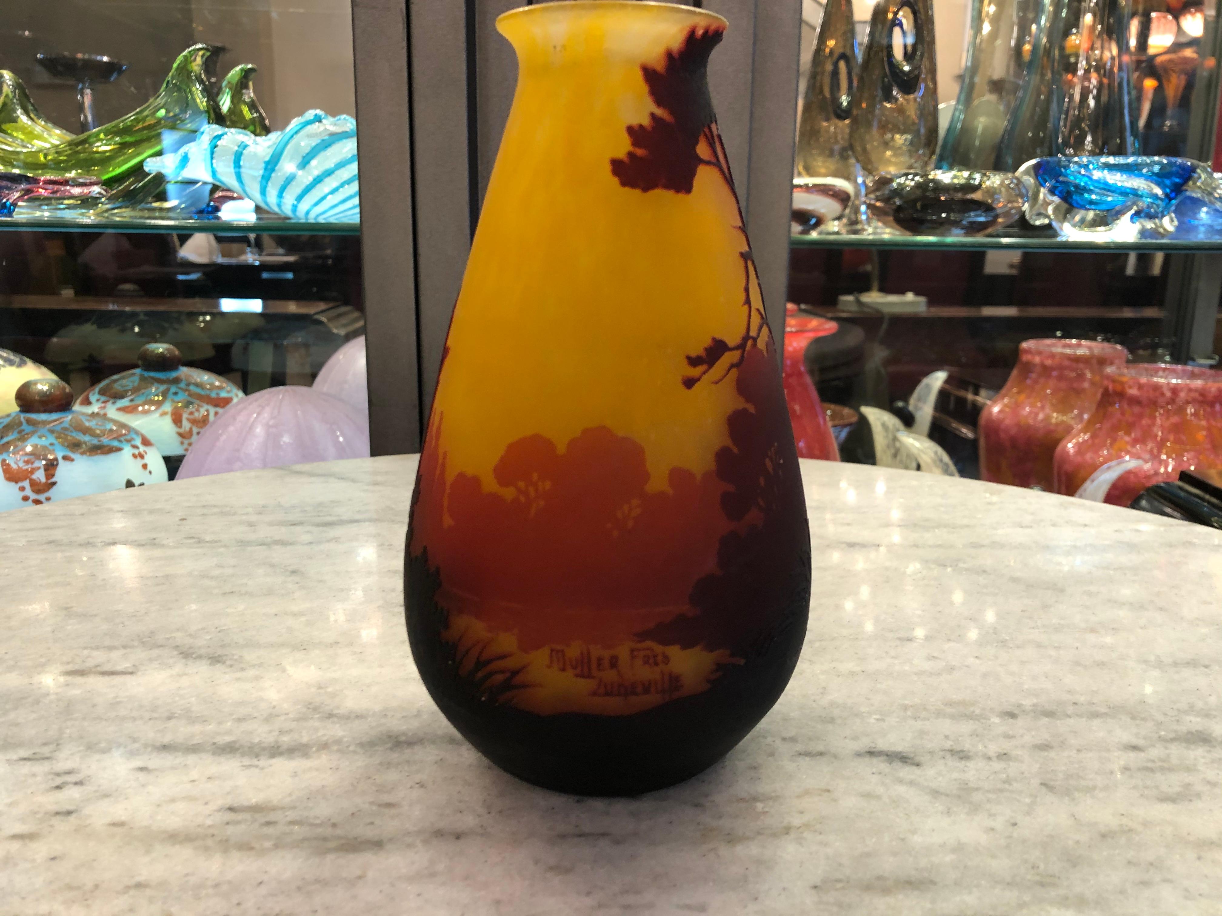 Vase, Sign: Muller Fres Luneville,  Style: Jugendstil, Art Nouveau, Liberty For Sale 4