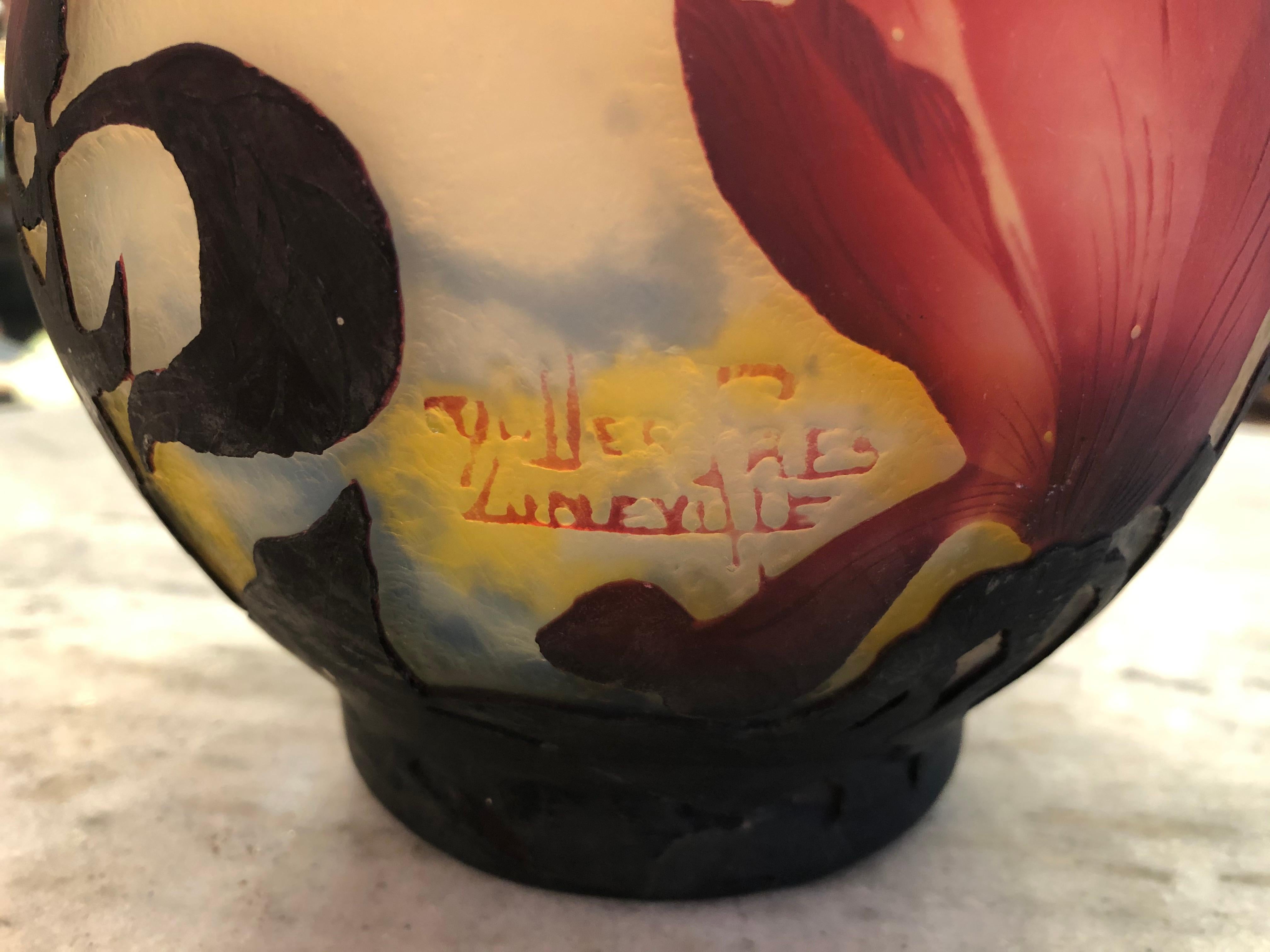 Vase, Sign: Muller Fres Luneville,  Style: Jugendstil, Art Nouveau, Liberty For Sale 1