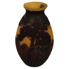 Vase, signiert: Muller Fres Luneville,  Stil: Jugendstil, Art Nouveau, Liberty