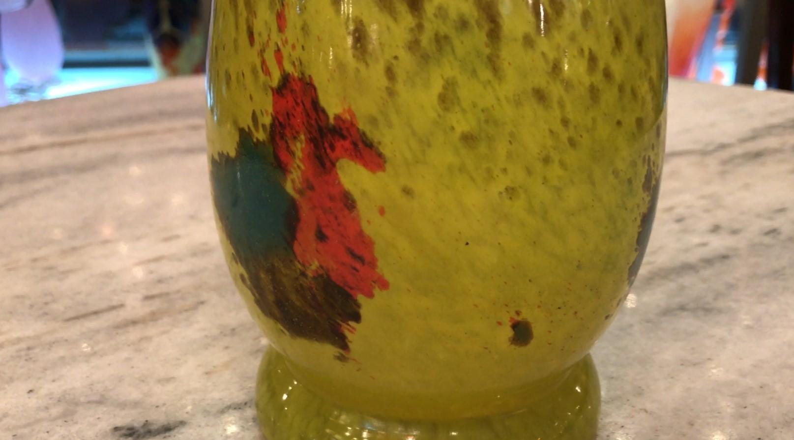 Vaso firmato: Schneider ( Decorazione Giada), Francia, con applicazione, 1924 Art Decor in vendita 13