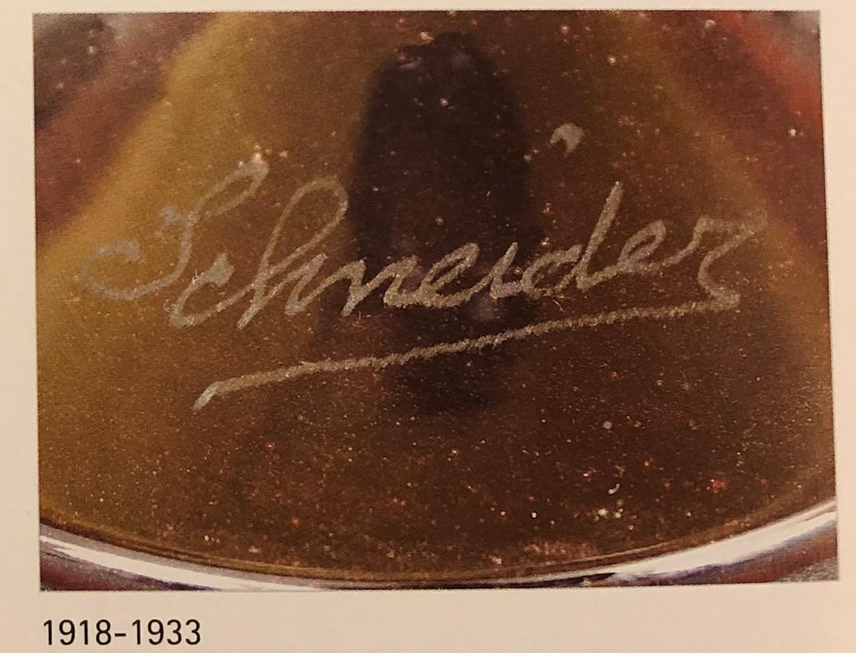 Vase Sign: Schneider with application, 1923, France, (Jade Decoration), Art Deco In Good Condition For Sale In Ciudad Autónoma Buenos Aires, C