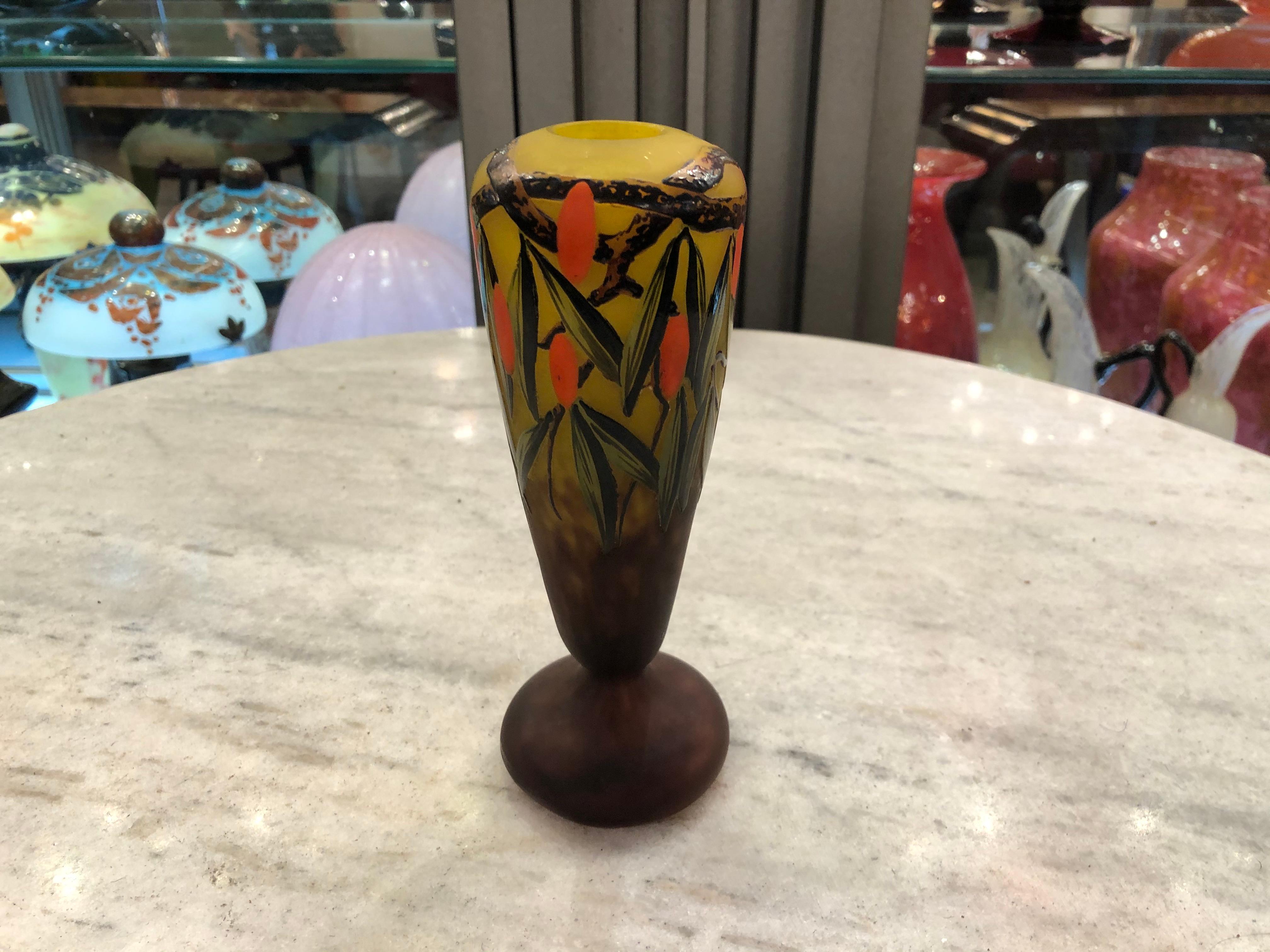Vase Sign: Schneider, with enamel, 1920, Style: Art Deco, (Design: Arbousiers) For Sale 3