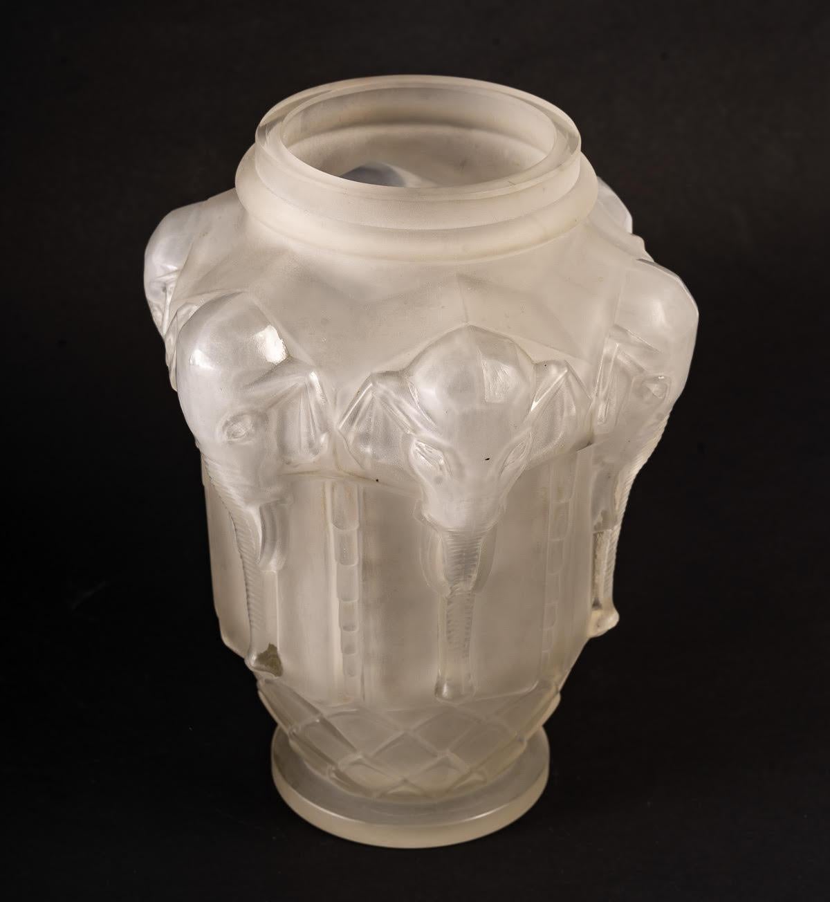 Glass Vase signed Edmond Etling, 