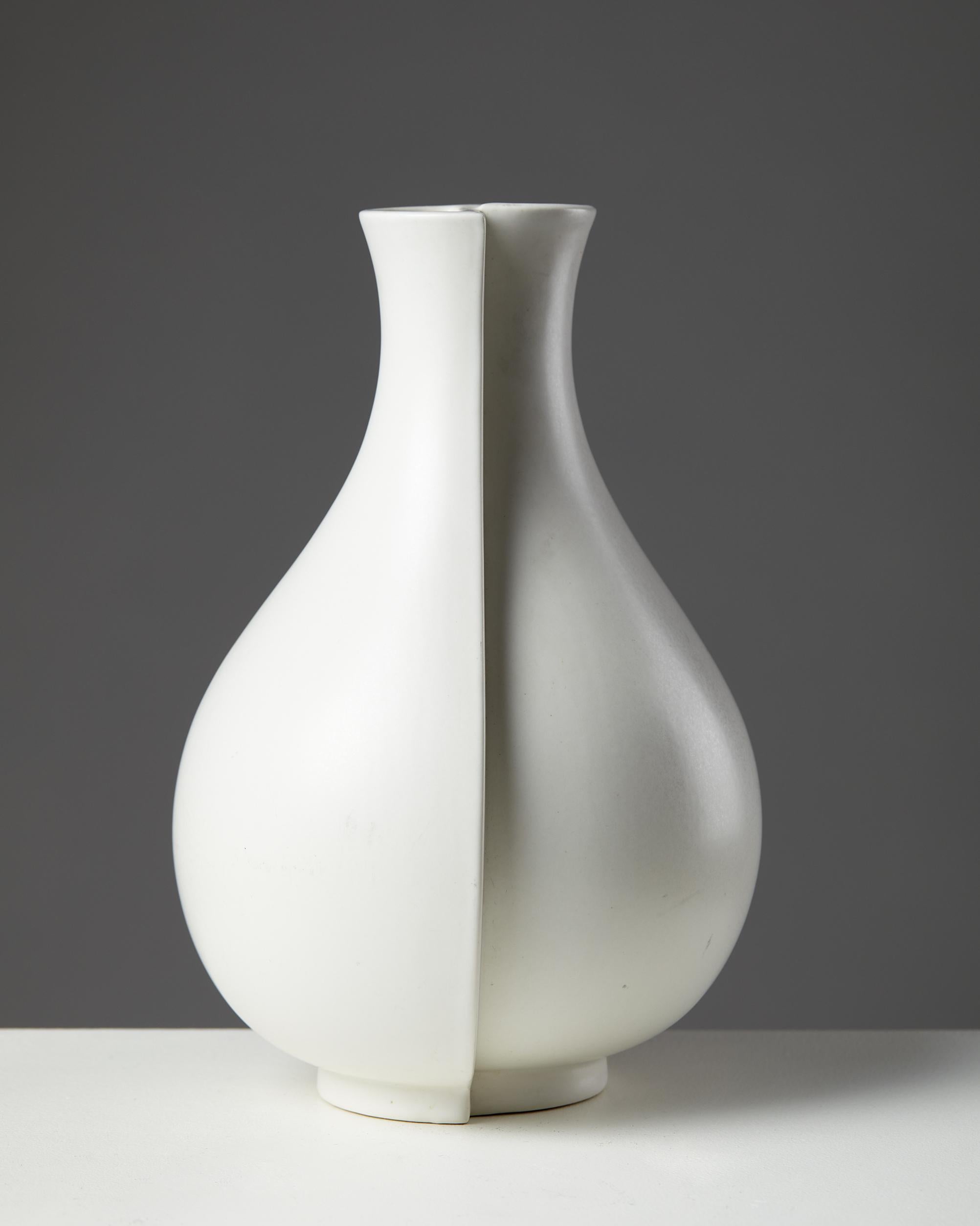 Swedish Vase “Surrea” Designed by Wilhem Kåge for Gustavsberg, Sweden, 1950s For Sale