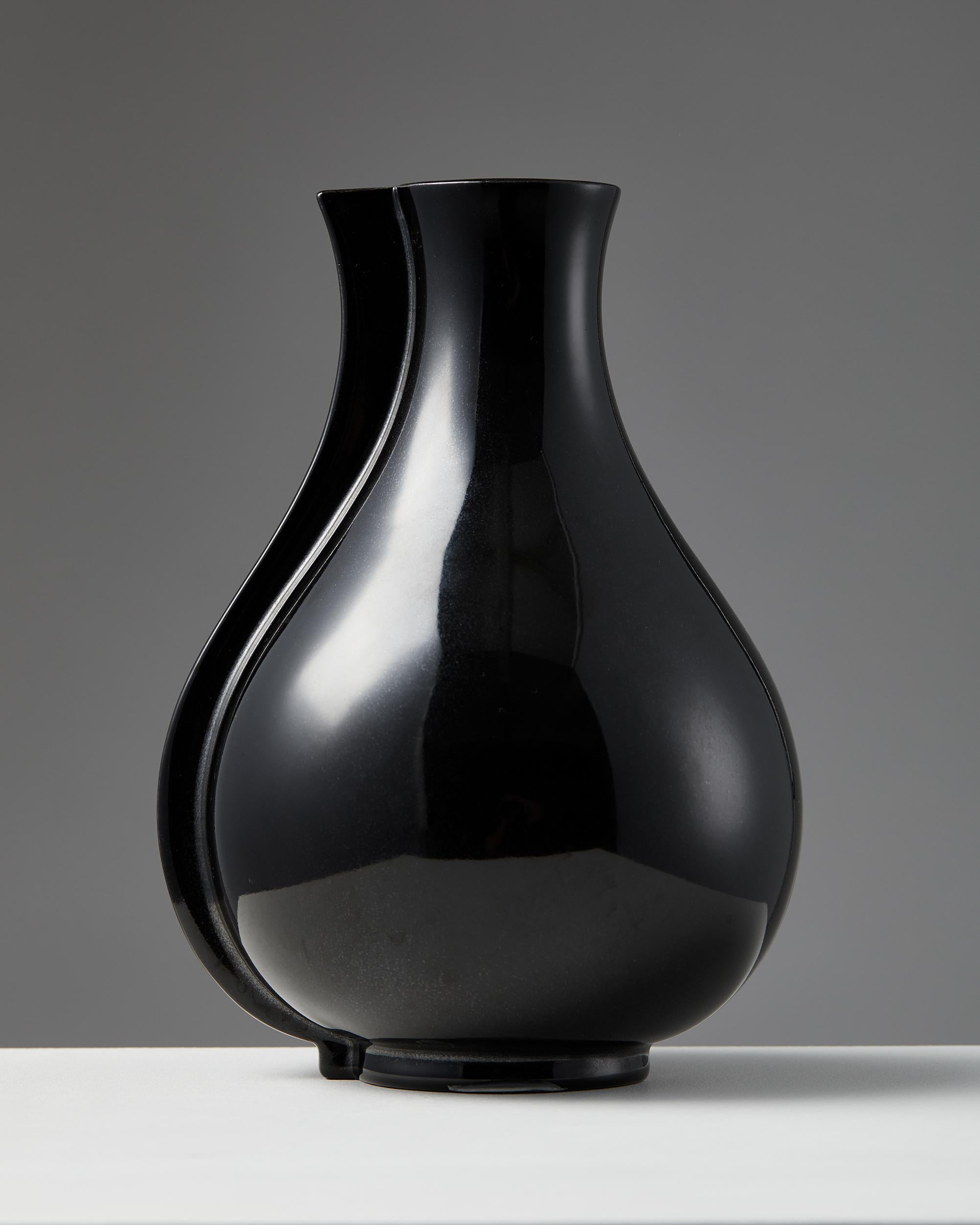 Vase Surrea entworfen von Wilhem Kåge für Gustavsberg, Schweden, 1950er Jahre im Zustand „Gut“ im Angebot in Stockholm, SE
