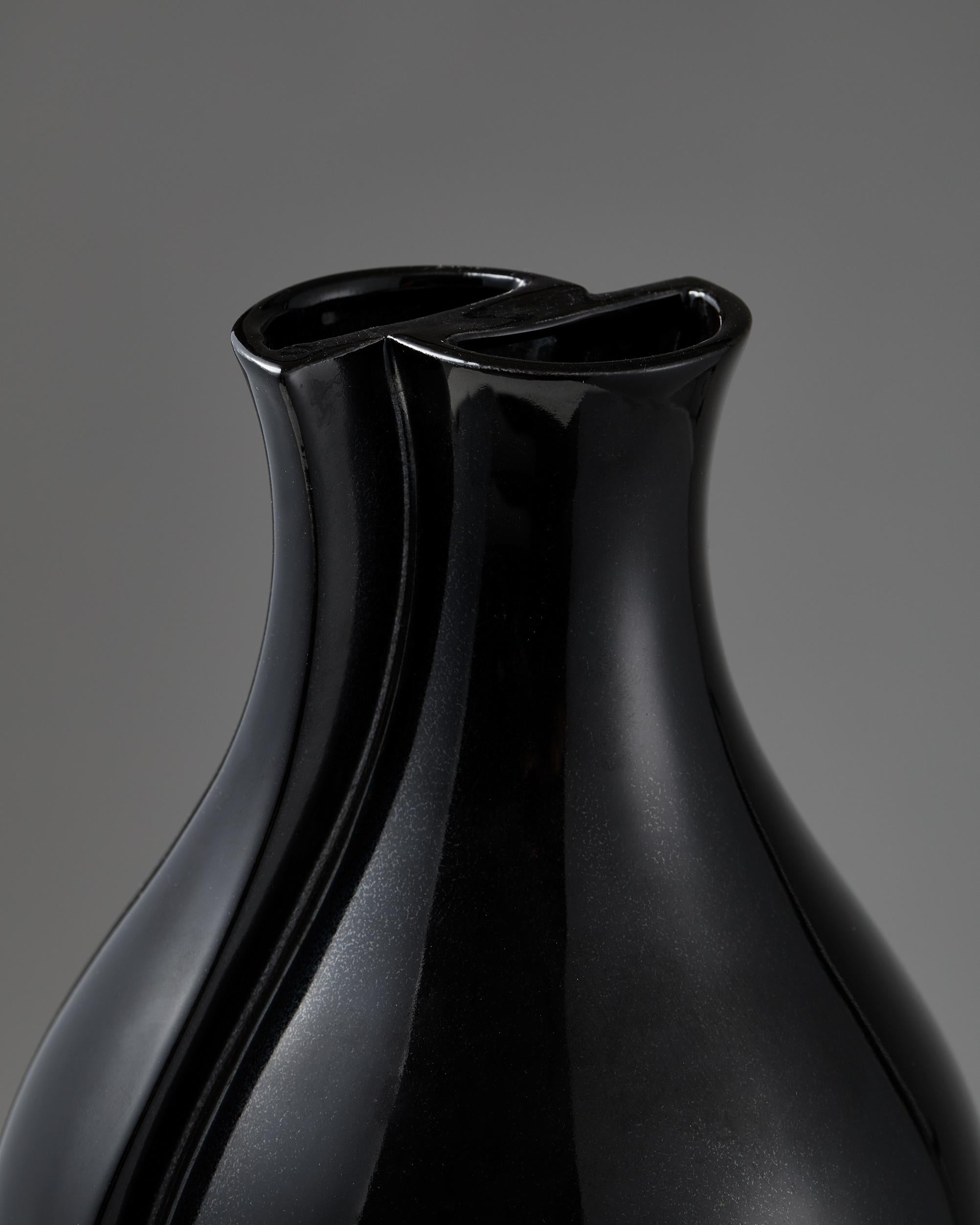 Vase Surrea entworfen von Wilhem Kåge für Gustavsberg, Schweden, 1950er Jahre (Steingut) im Angebot