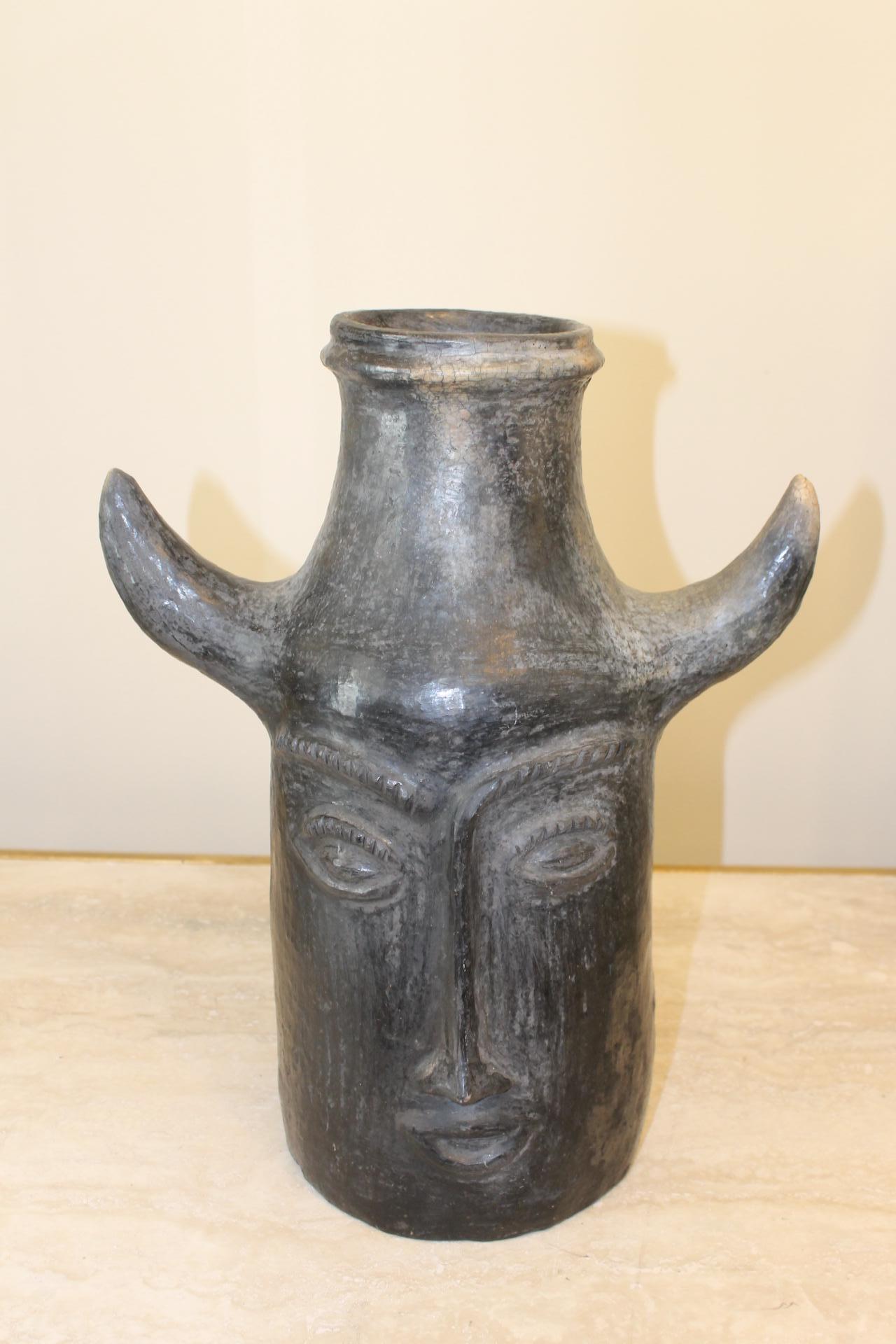 Minimalist Vase Terra Cotta, xx Eme For Sale