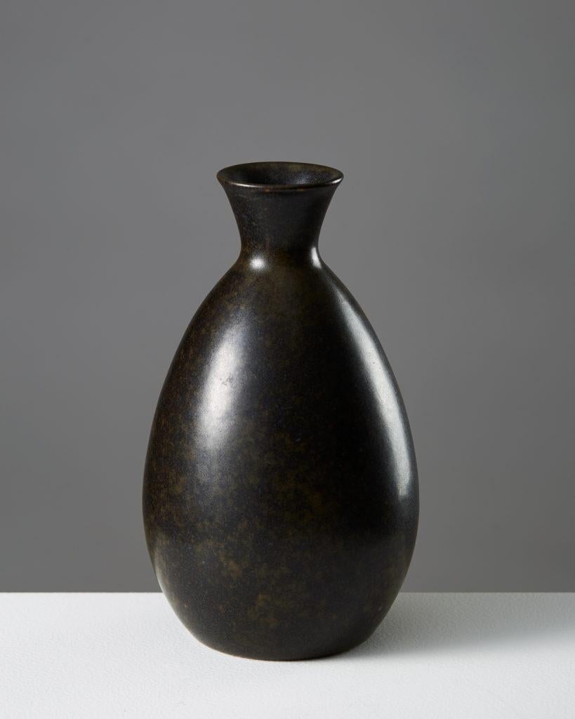Mid-Century Modern Vase ‘Tobo’ Designed by Erich and Ingrid Triller, Sweden, 1950s