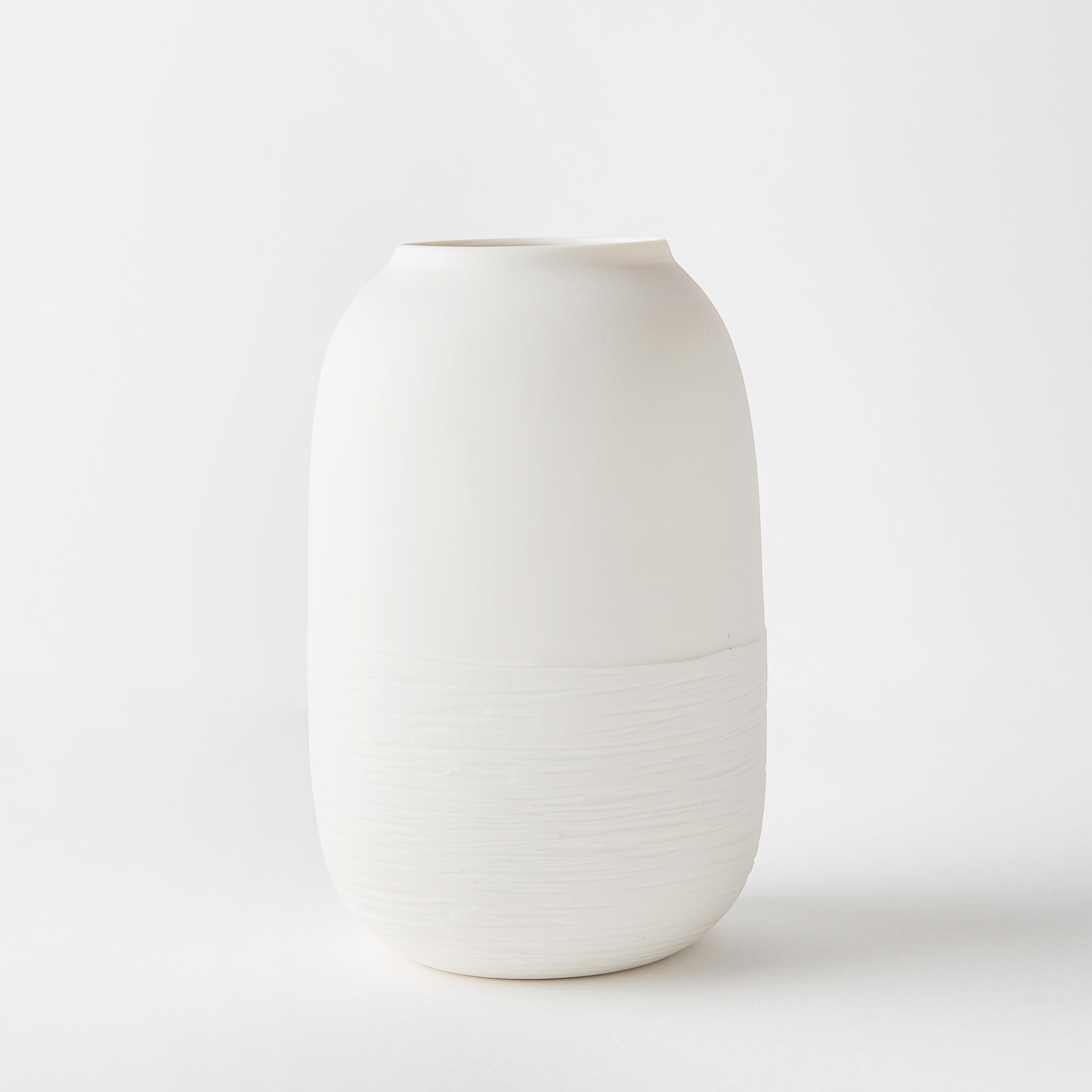 Moderne Vase Tulipe Ligne - Grand en vente