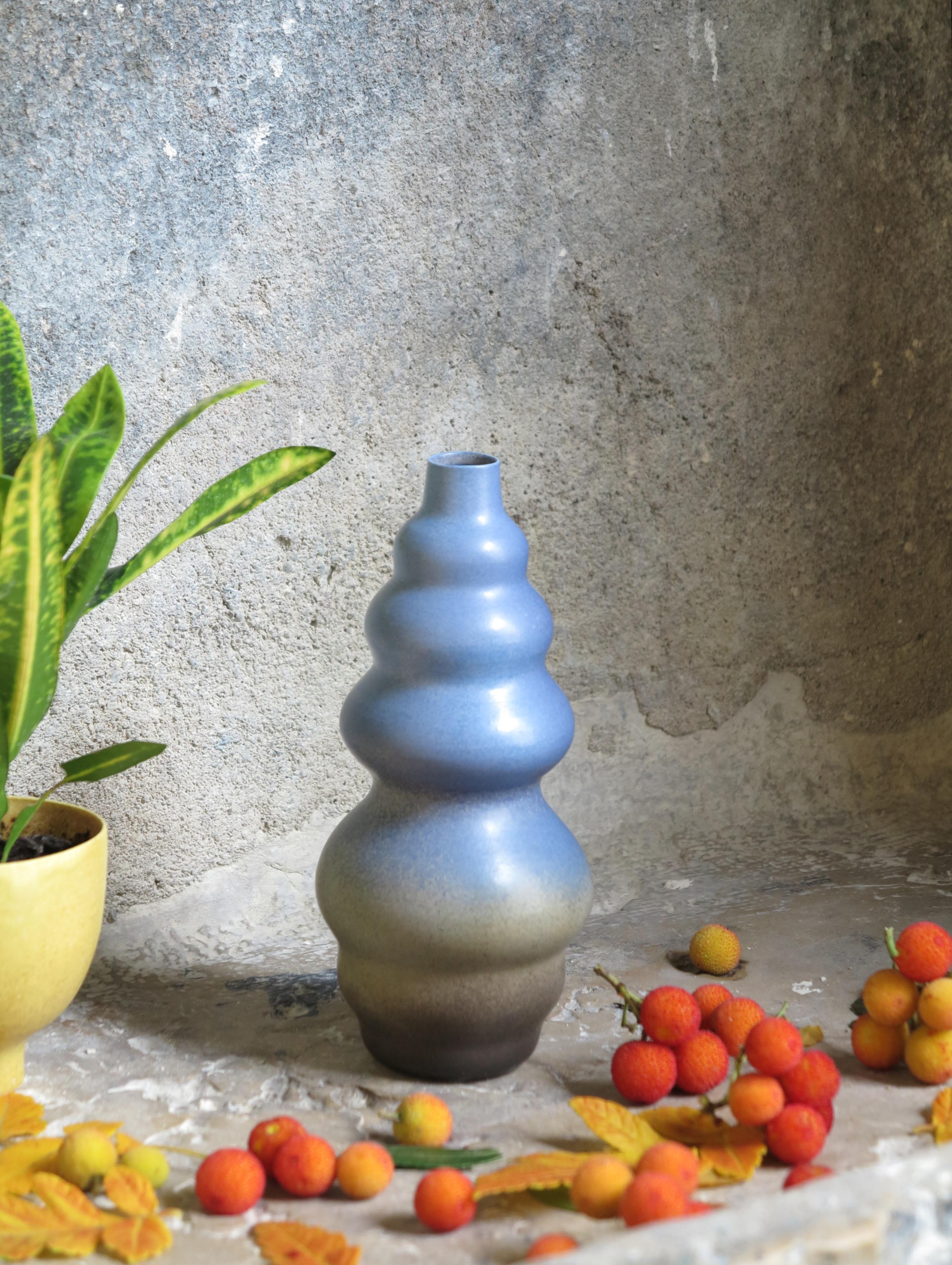 Modern Vase Vagues by Cica Gomez For Sale