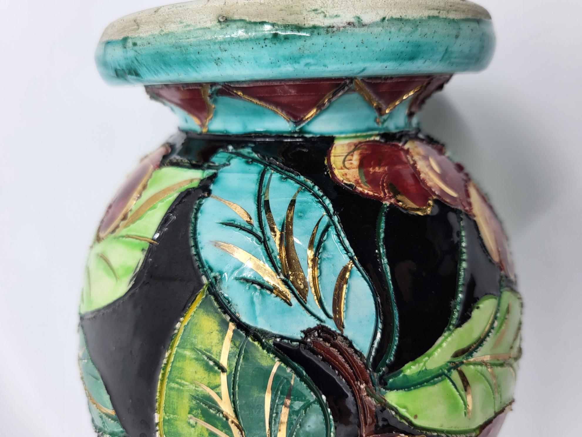 Ceramic Vase Vallauris en céramique Français décor  à l'or fin Côte-d'Azur 1960 Vintage For Sale