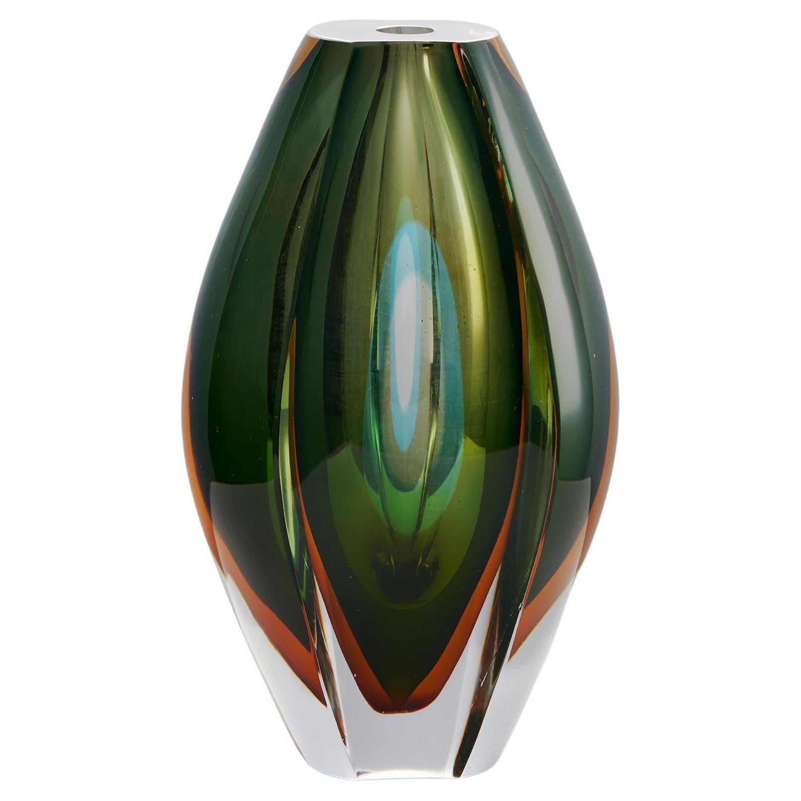 Jarrón "Ventana" diseñado por Mona Morales-Schildt para Kosta, Suecia, Años 50, Verde