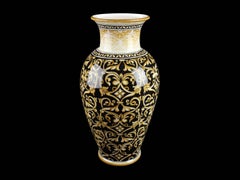 Vase Vessel Majolica Damask Renaissance Black Yellow Hand Painted Italy Deruta