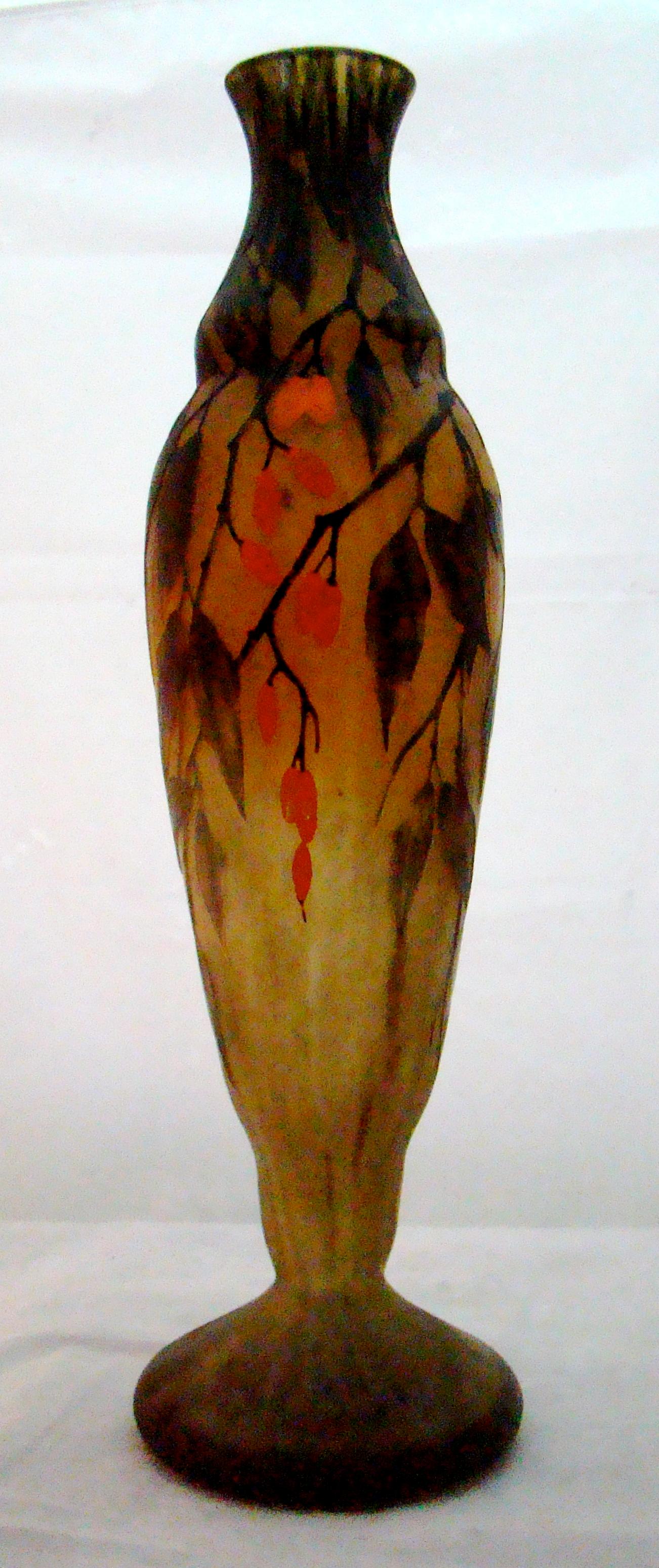 Vase With applications, Sign: Daum Nancy France, Style:  Art Nouveau, 1910 For Sale 4