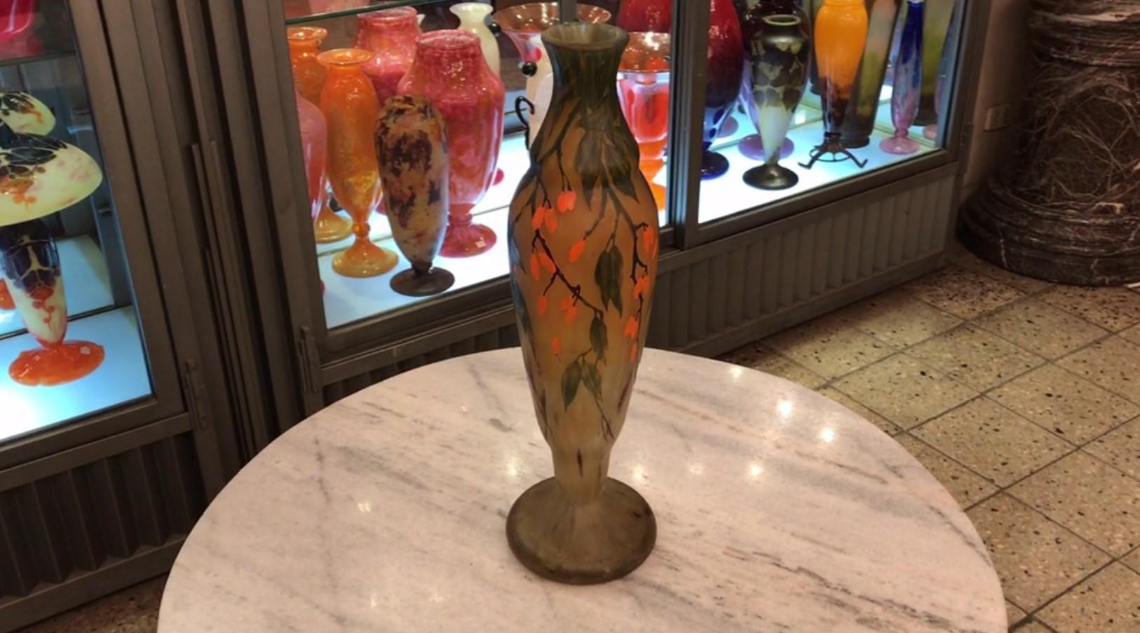 Vase With applications, Sign: Daum Nancy France, Style:  Art Nouveau, 1910 For Sale 10