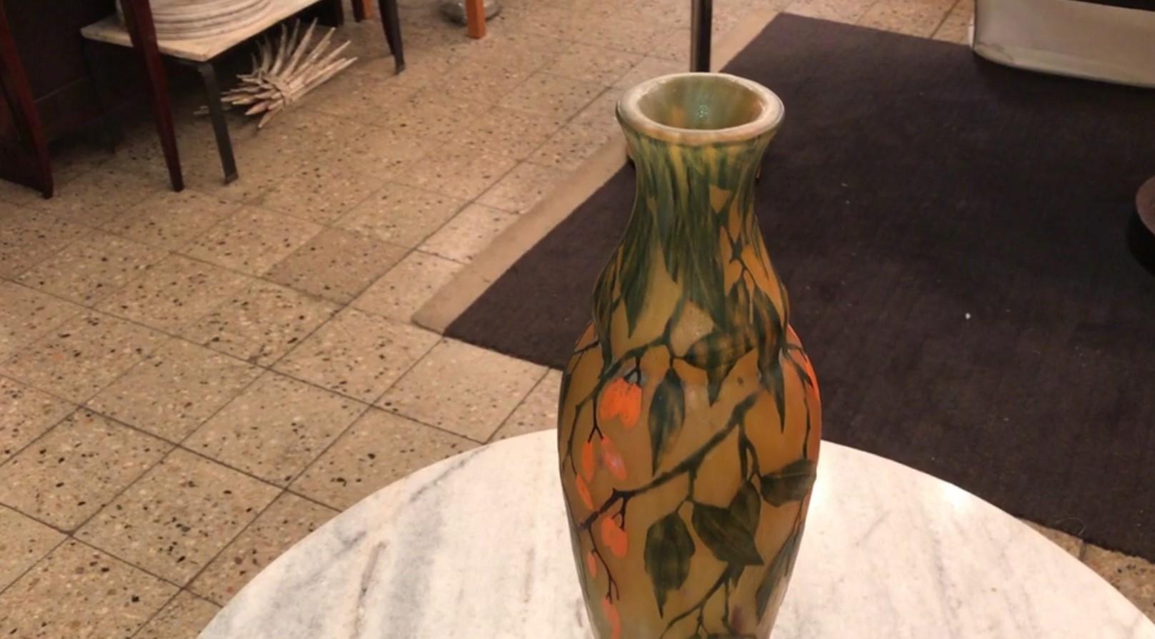 Vase With applications, Sign: Daum Nancy France, Style:  Art Nouveau, 1910 For Sale 11