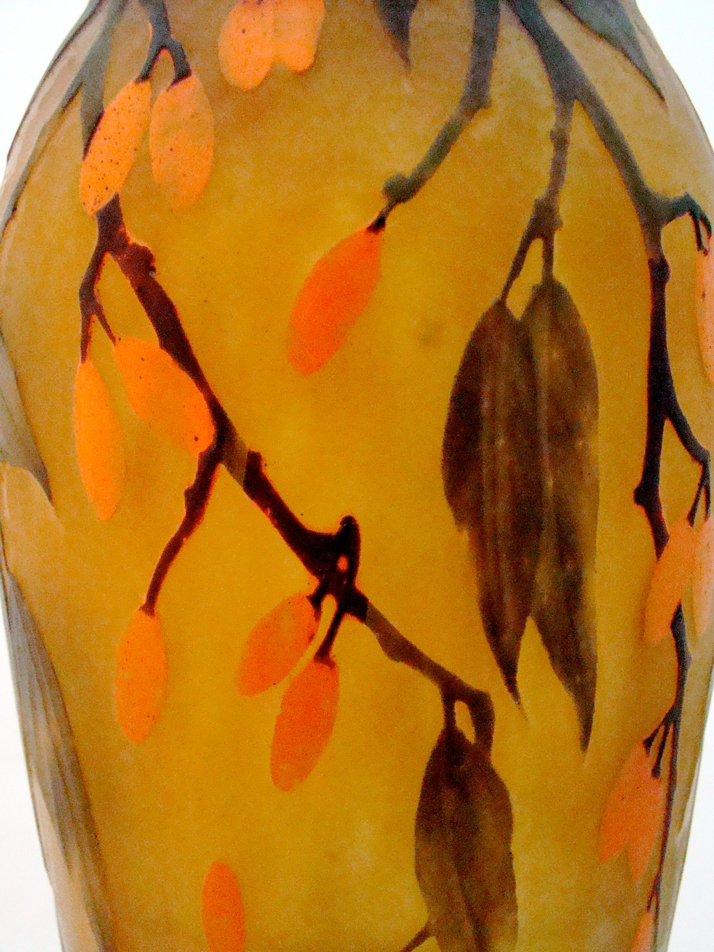 Vase With applications, Sign: Daum Nancy France, Style:  Art Nouveau, 1910 For Sale 2