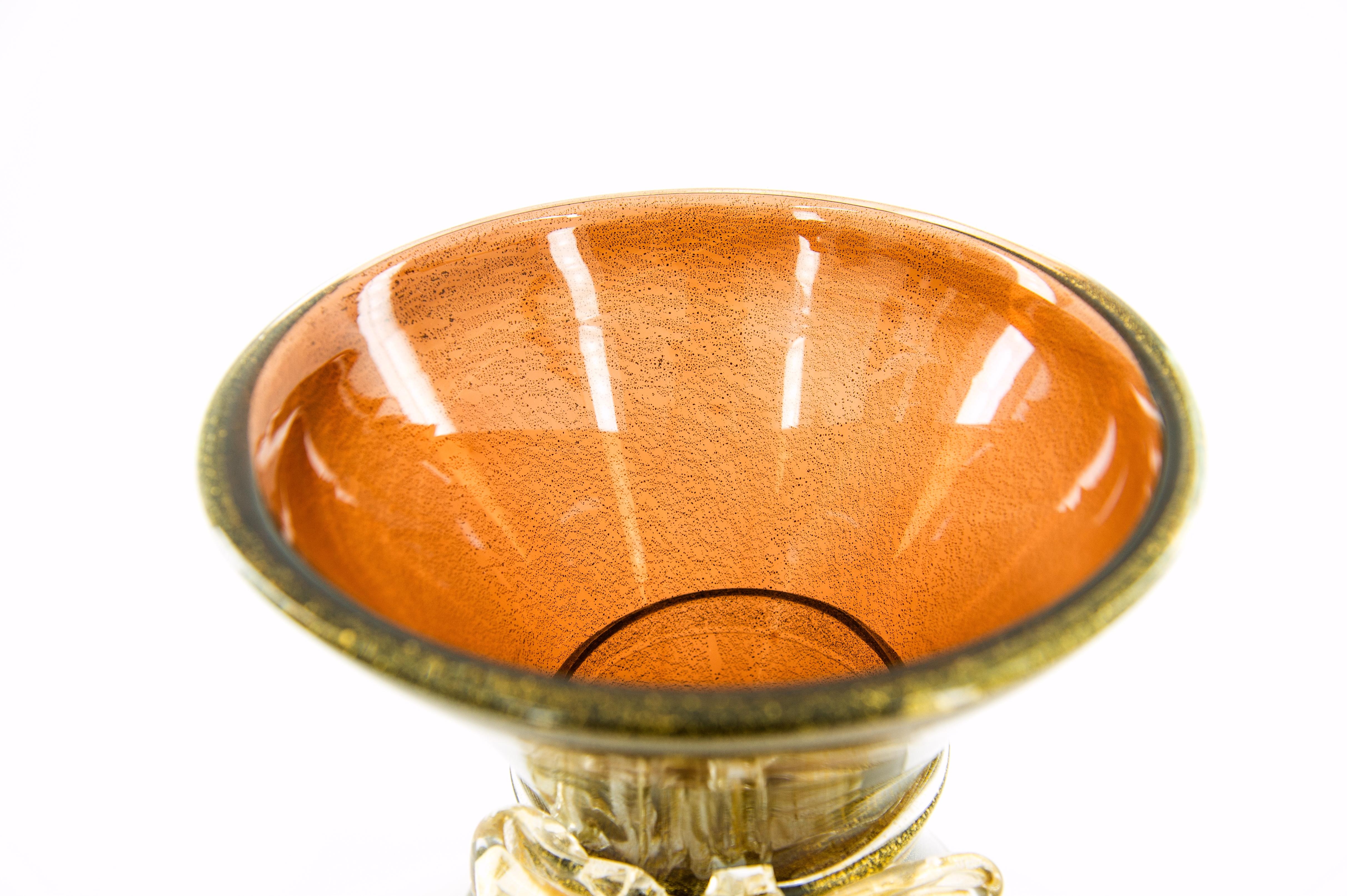Vase mit Schleife Bernsteinfarbe und Goldausführungen in geblasenem Murano-Glas 1970er Jahre Italien im Angebot 2