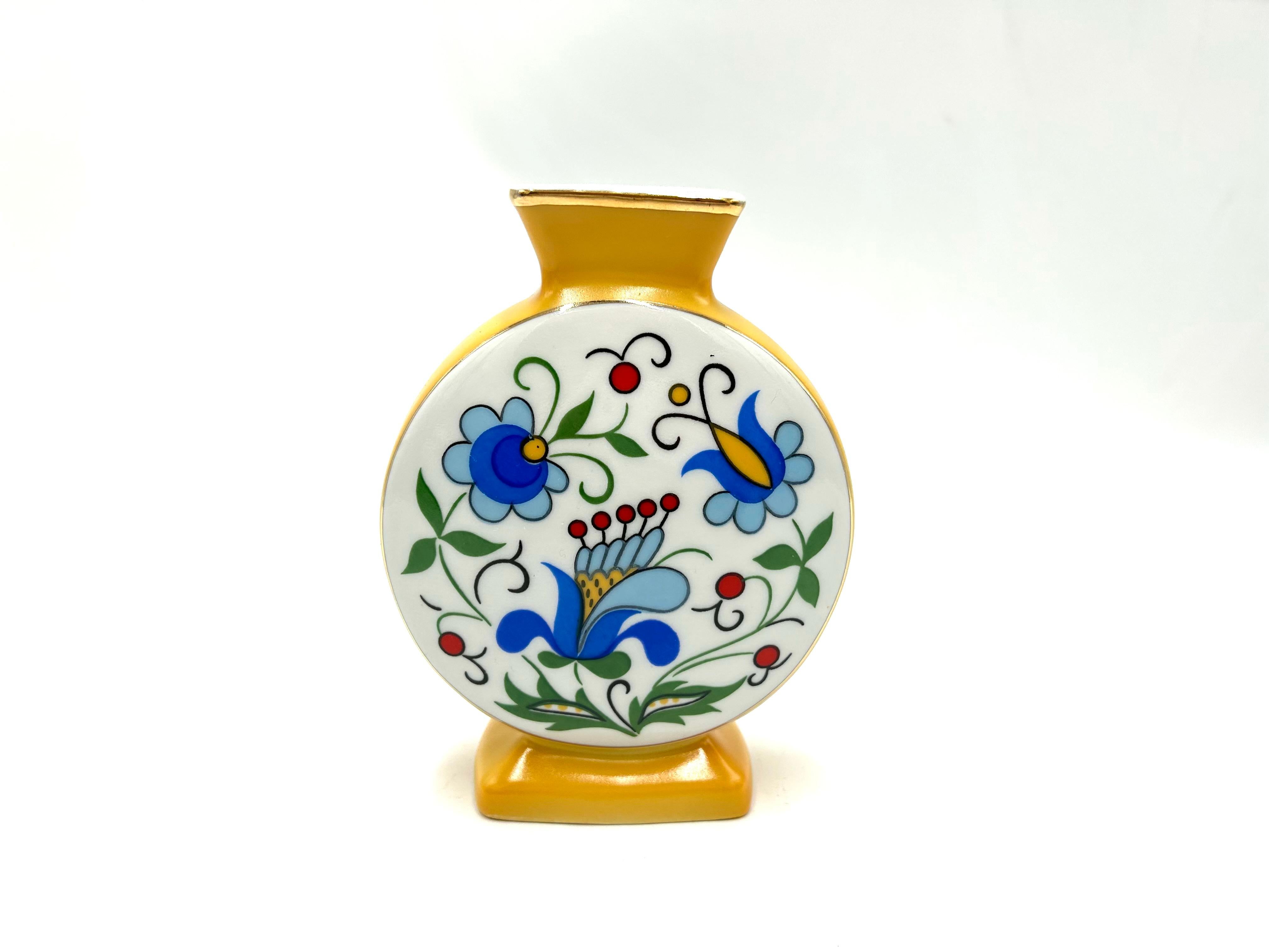 Vase with Folk Patterns, Lubiana, Poland, 1970s In Good Condition For Sale In Chorzów, PL