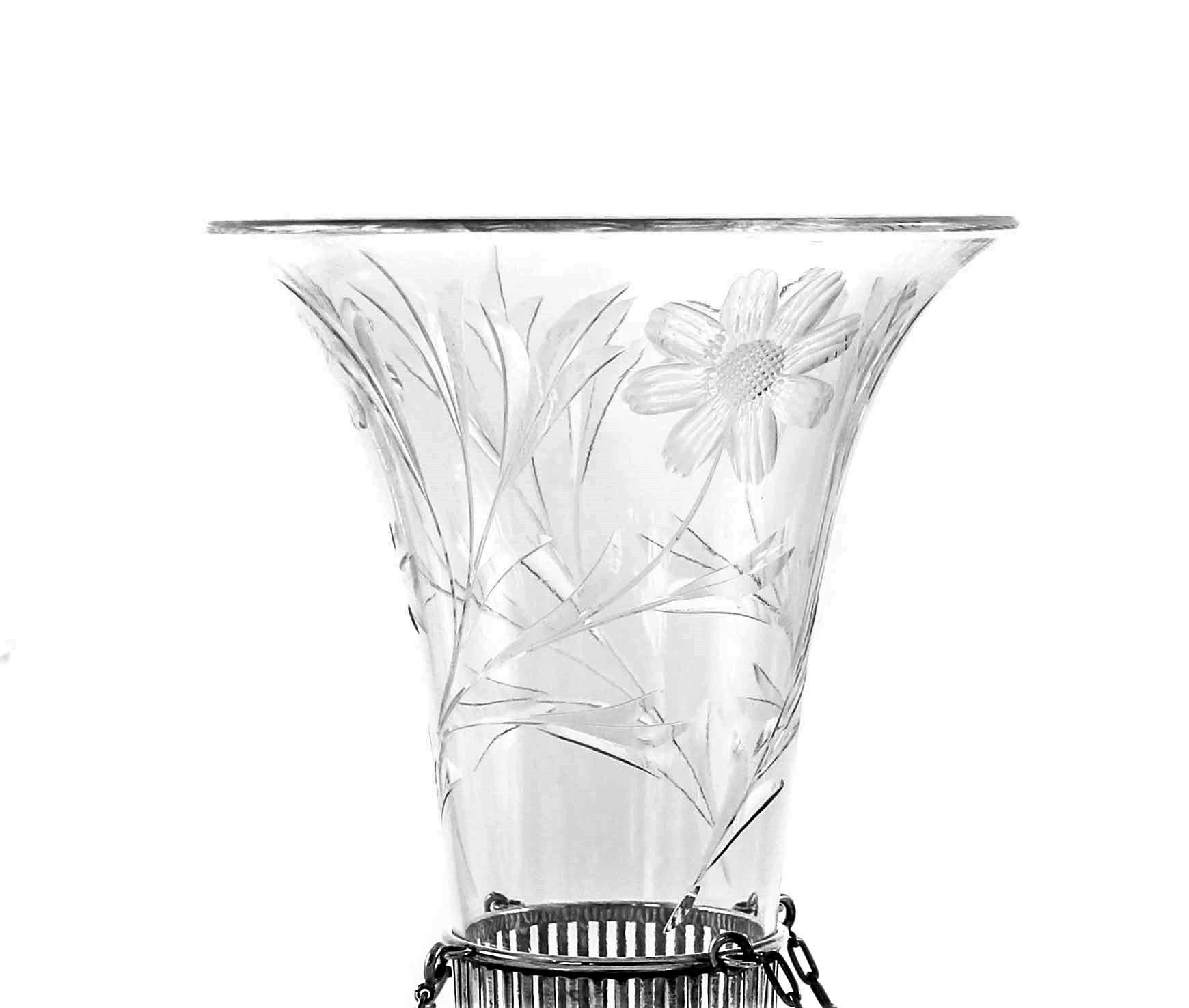Vase mit vier kleineren Vasen (amerikanisch) im Angebot