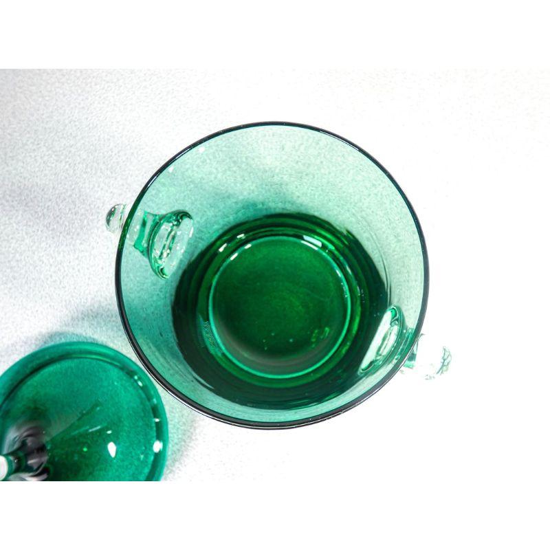 Vetro soffiato Vaso con coperchio in vetro soffiato di Murano in vendita