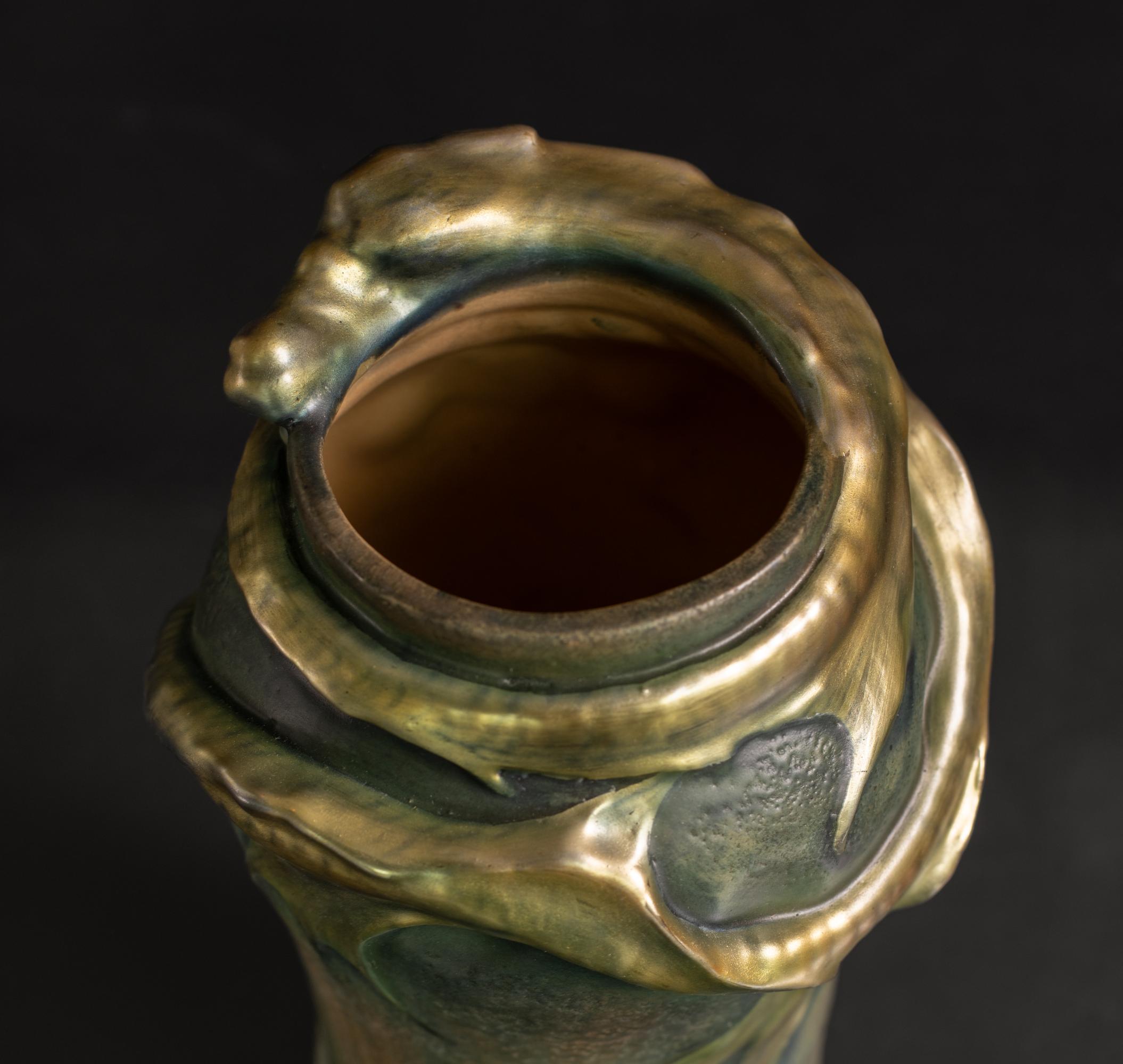 Earthenware Art Nouveau 