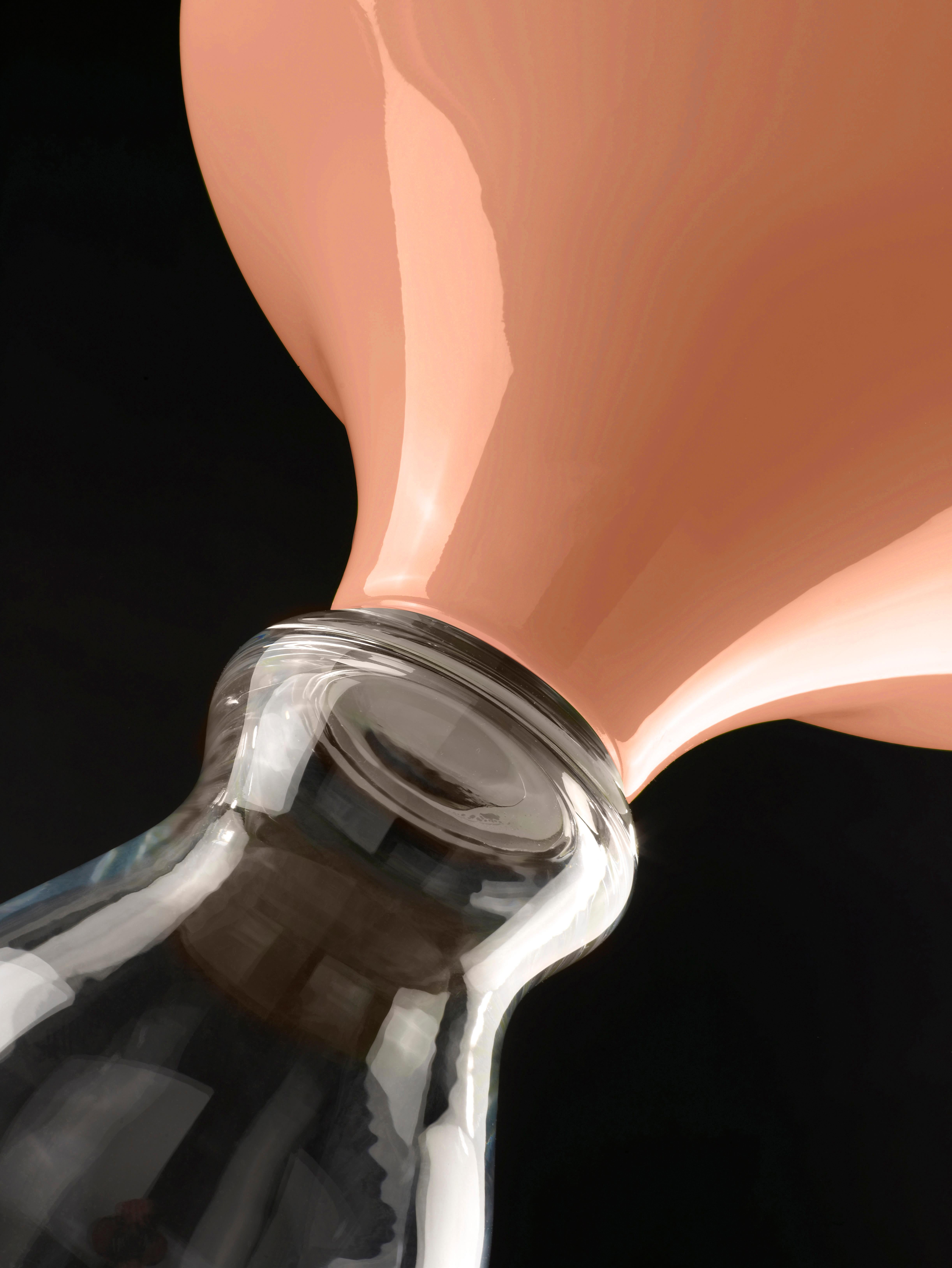 Moderne Vase Zeus:: Cantaloupe:: Tendance 2020:: et Couleur claire:: en verre:: Italie en vente